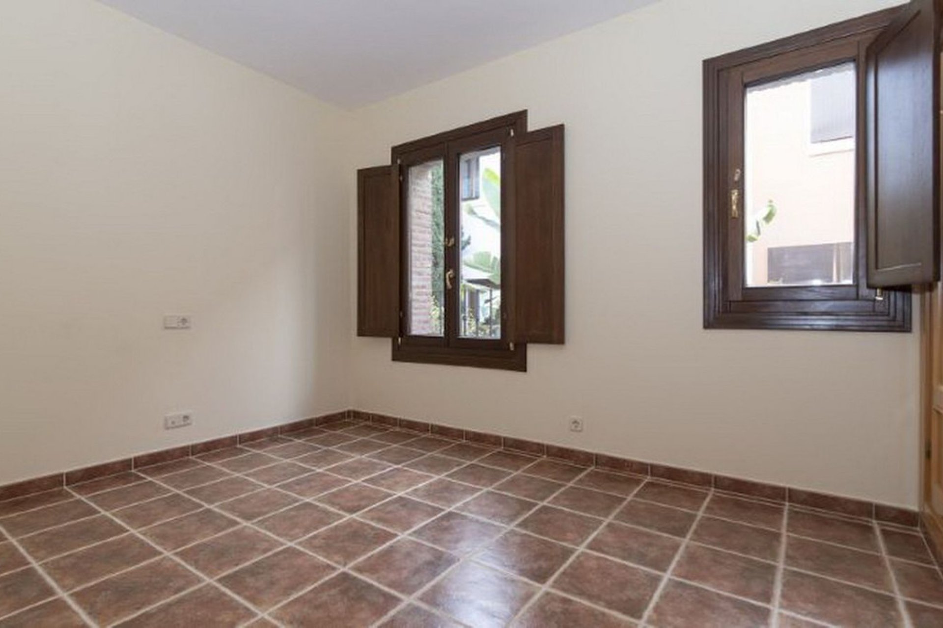 Resale - House - Townhouse - Estepona - Atalaya