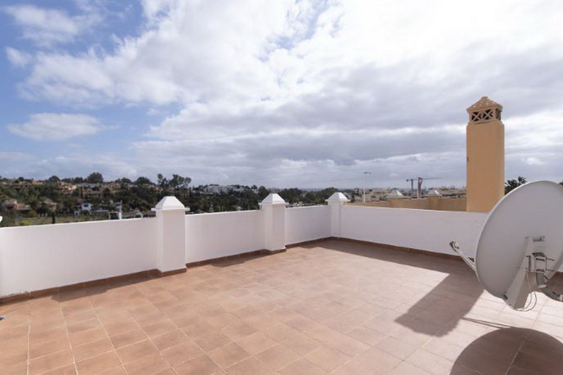 Resale - House - Townhouse - Estepona - Atalaya