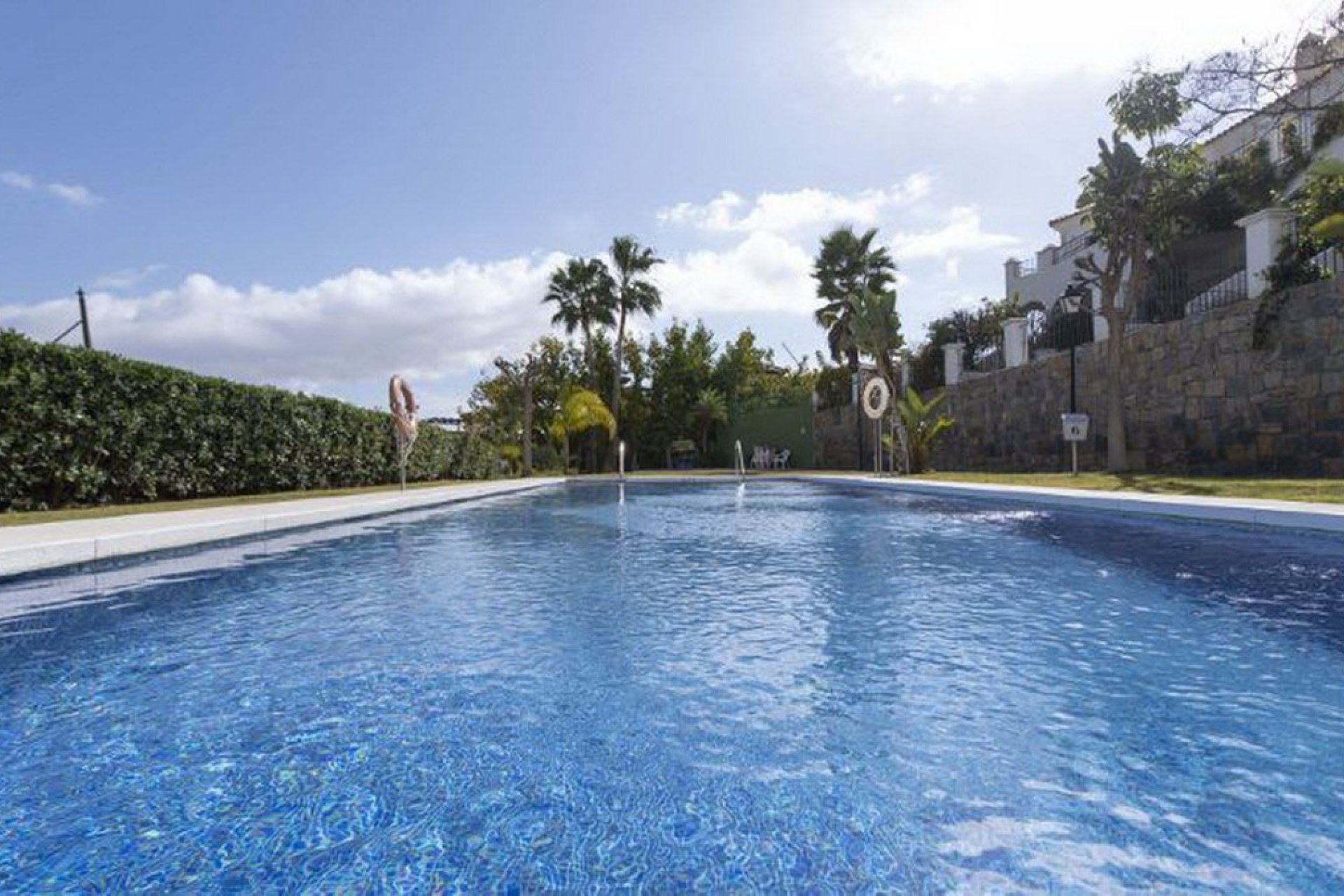 Resale - House - Townhouse - Estepona - Atalaya