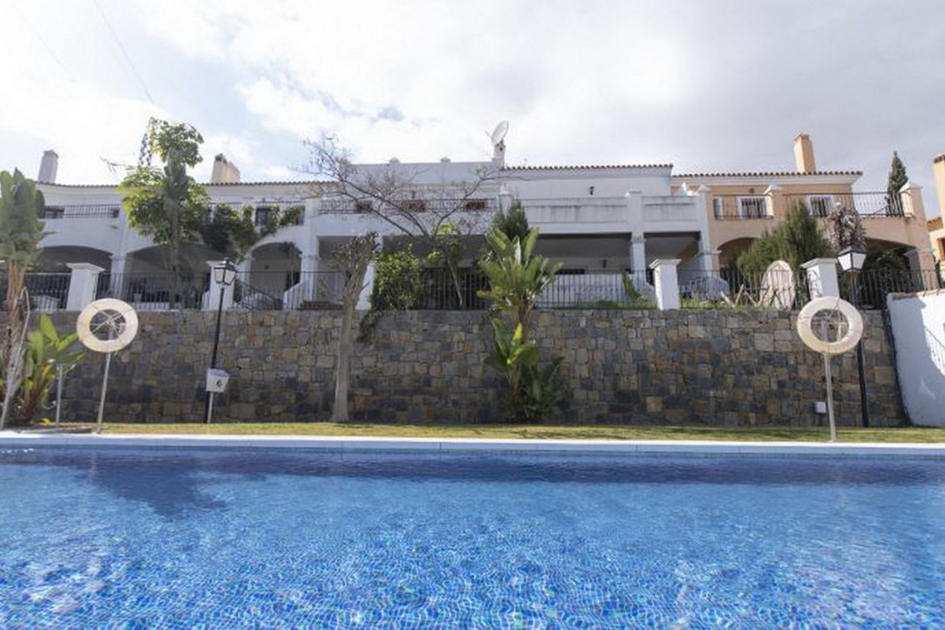 Resale - House - Townhouse - Estepona - Atalaya