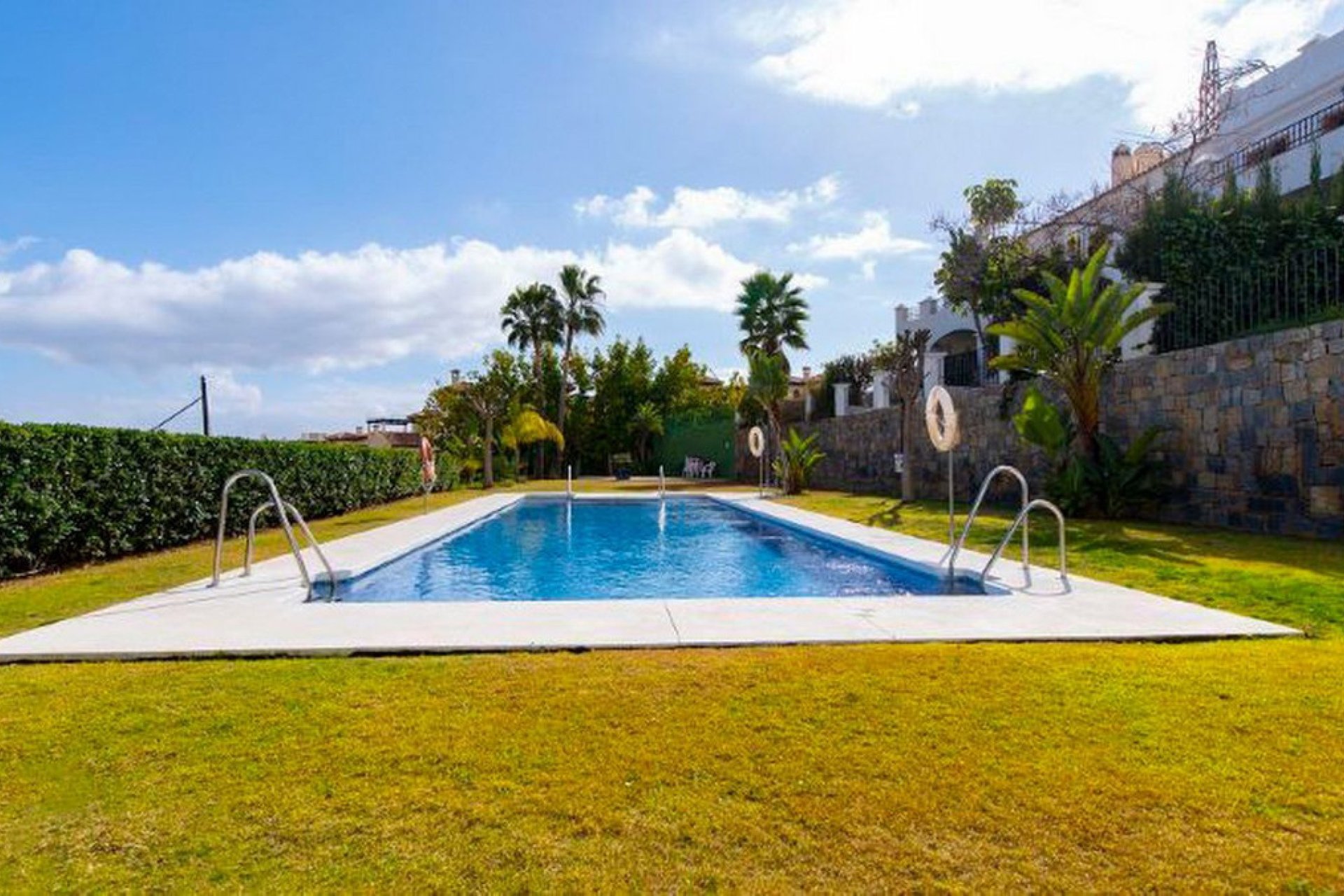 Resale - House - Townhouse - Estepona - Atalaya