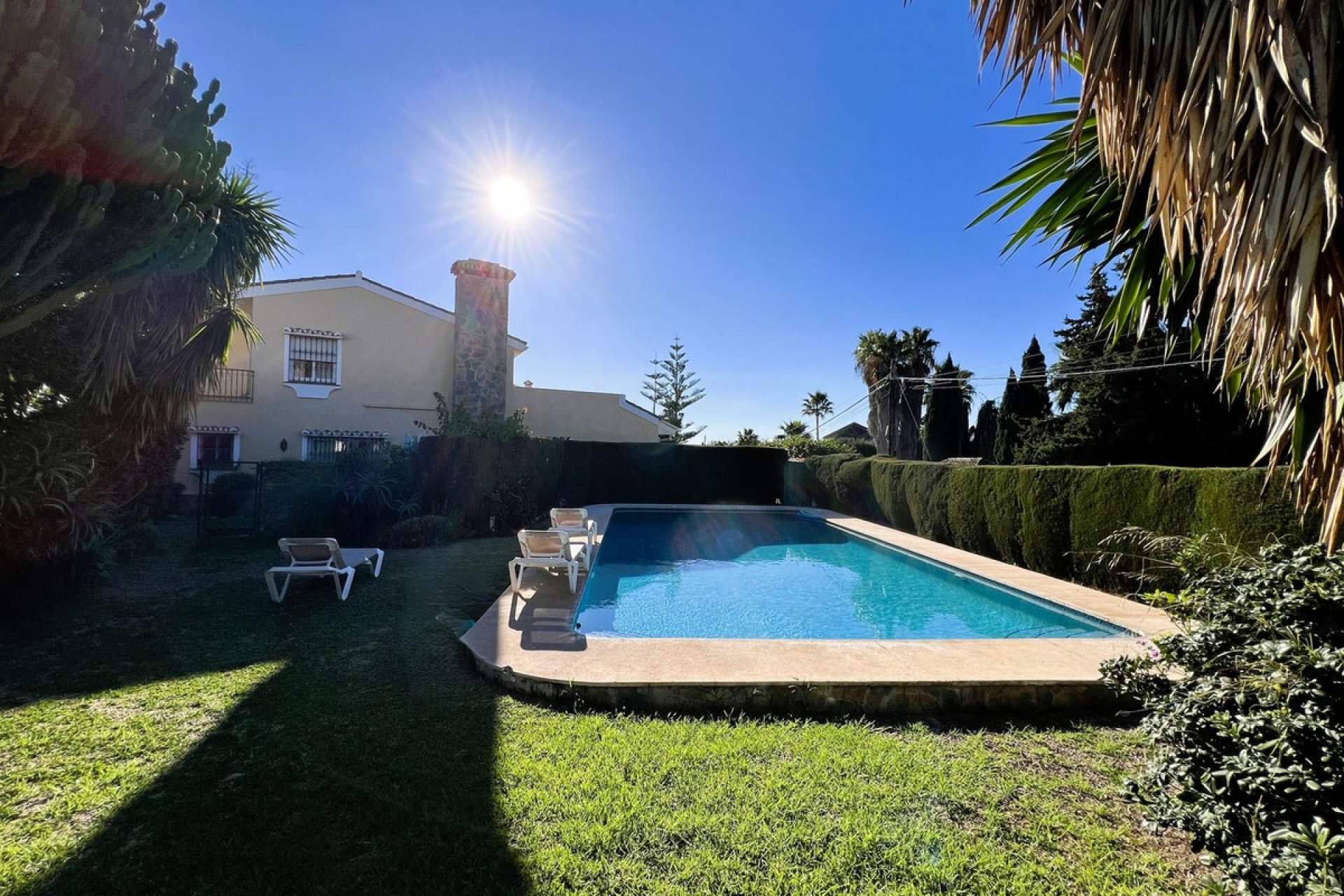 Resale - House - Townhouse - Estepona - Bel Air