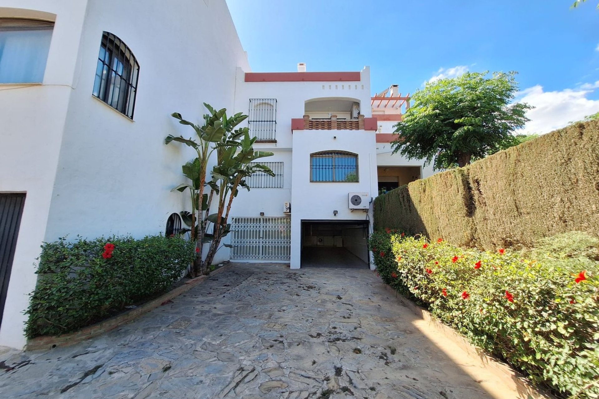 Resale - House - Townhouse - Estepona - Bel Air