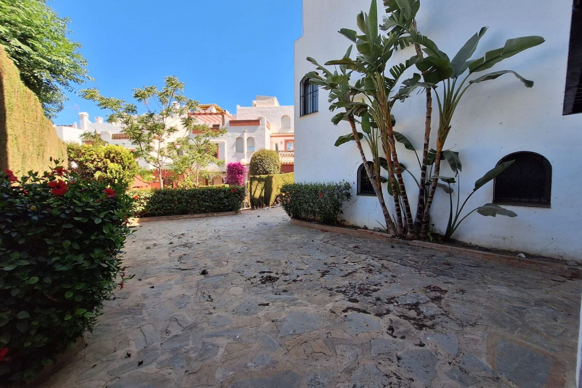 Resale - House - Townhouse - Estepona - Bel Air