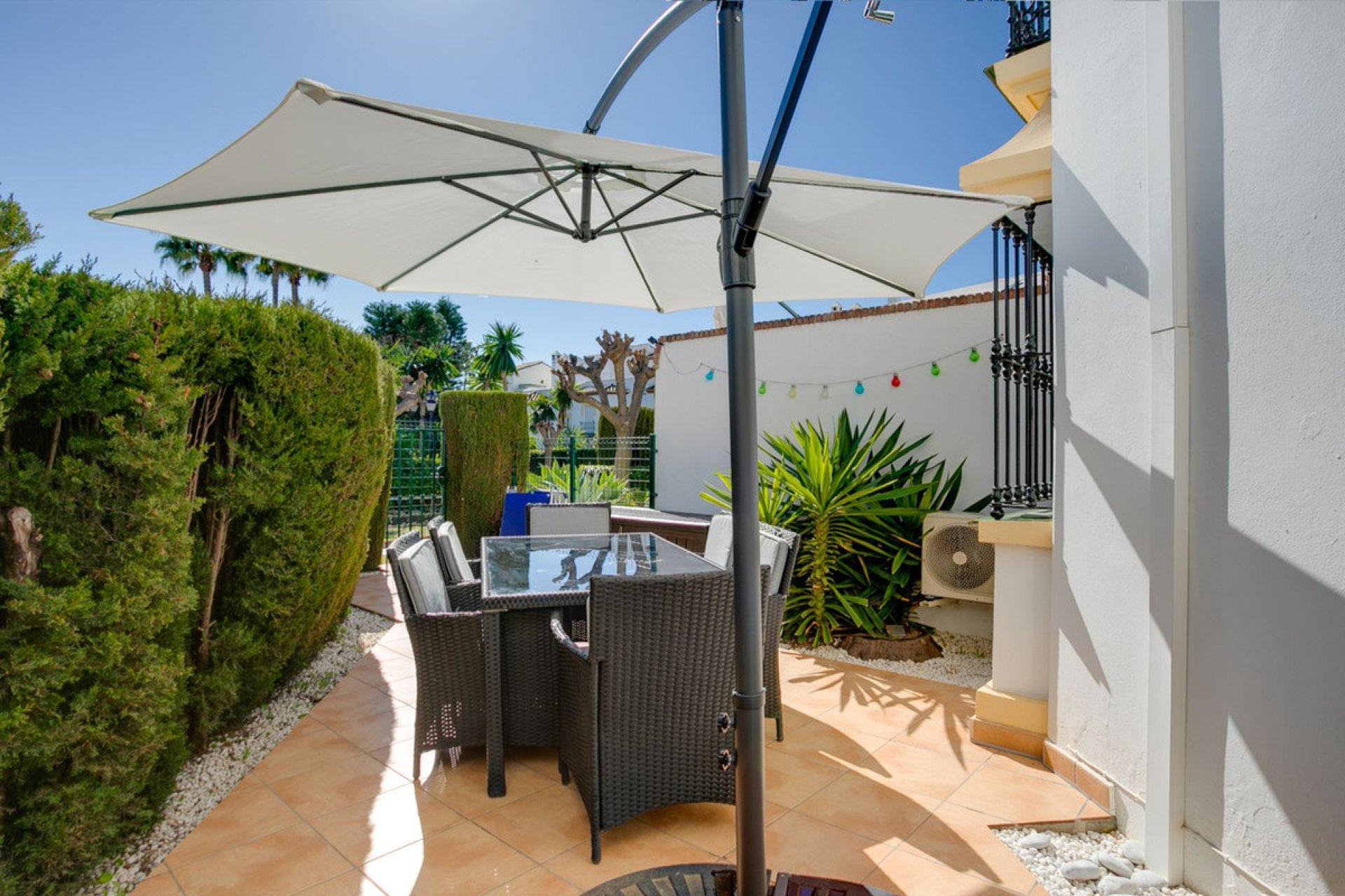 Resale - House - Townhouse - Estepona - Bel Air