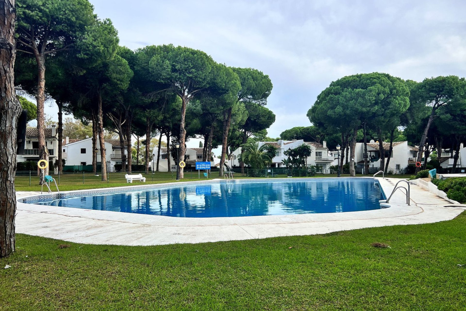 Resale - House - Townhouse - Estepona - Benamara