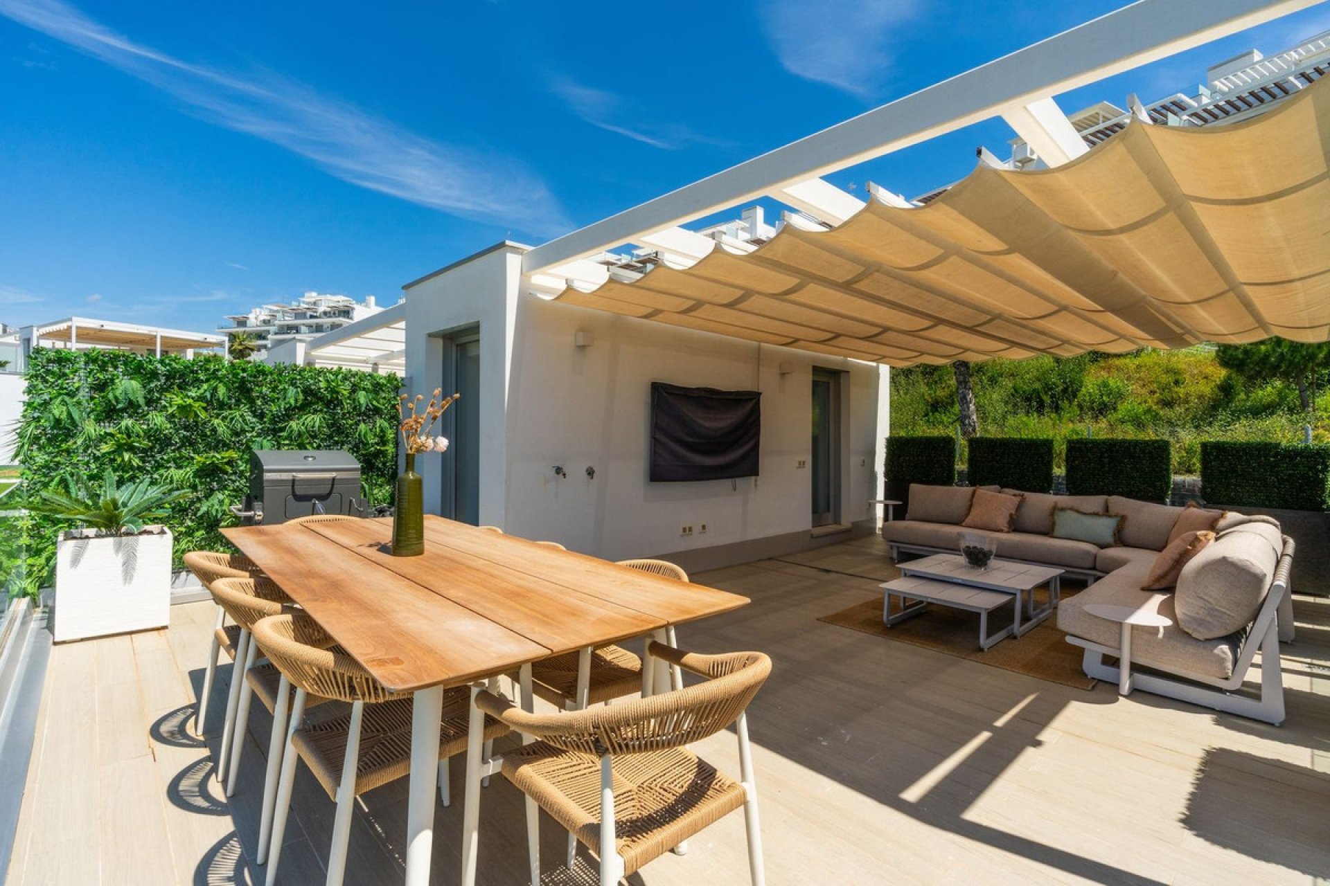 Resale - House - Townhouse - Estepona - Cancelada