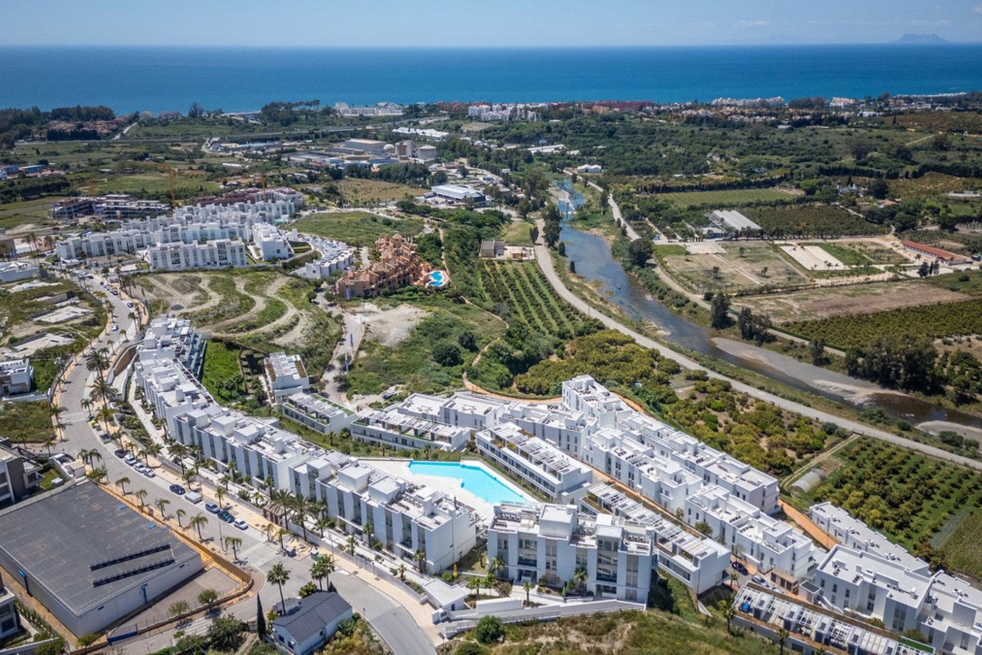 Resale - House - Townhouse - Estepona - Cancelada