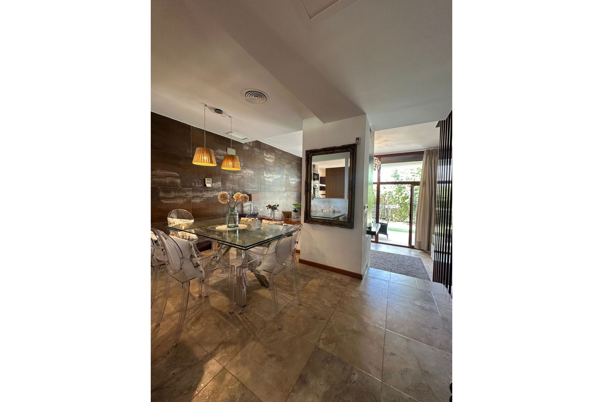 Resale - House - Townhouse - Estepona - Cancelada