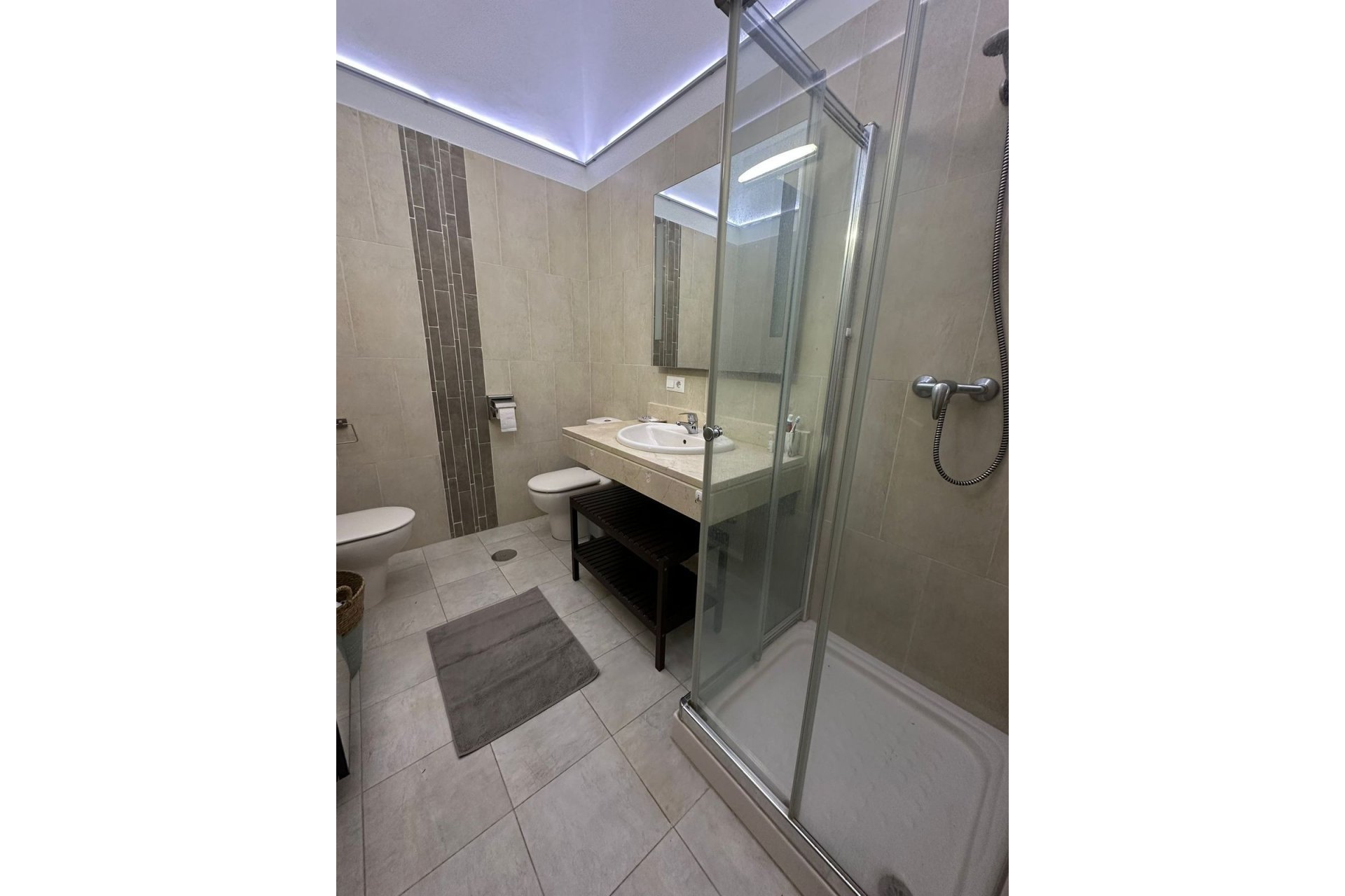 Resale - House - Townhouse - Estepona - Cancelada