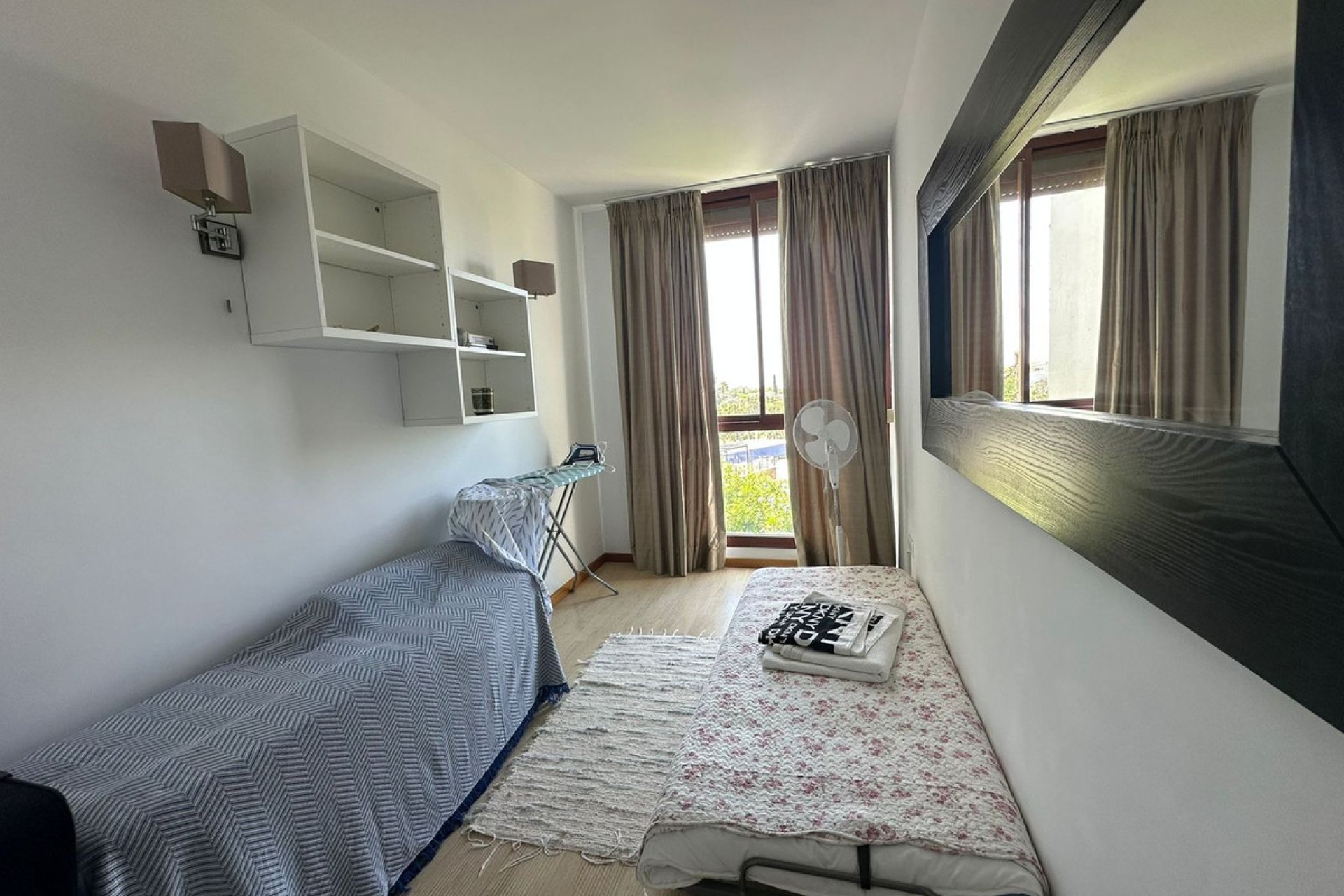 Resale - House - Townhouse - Estepona - Cancelada