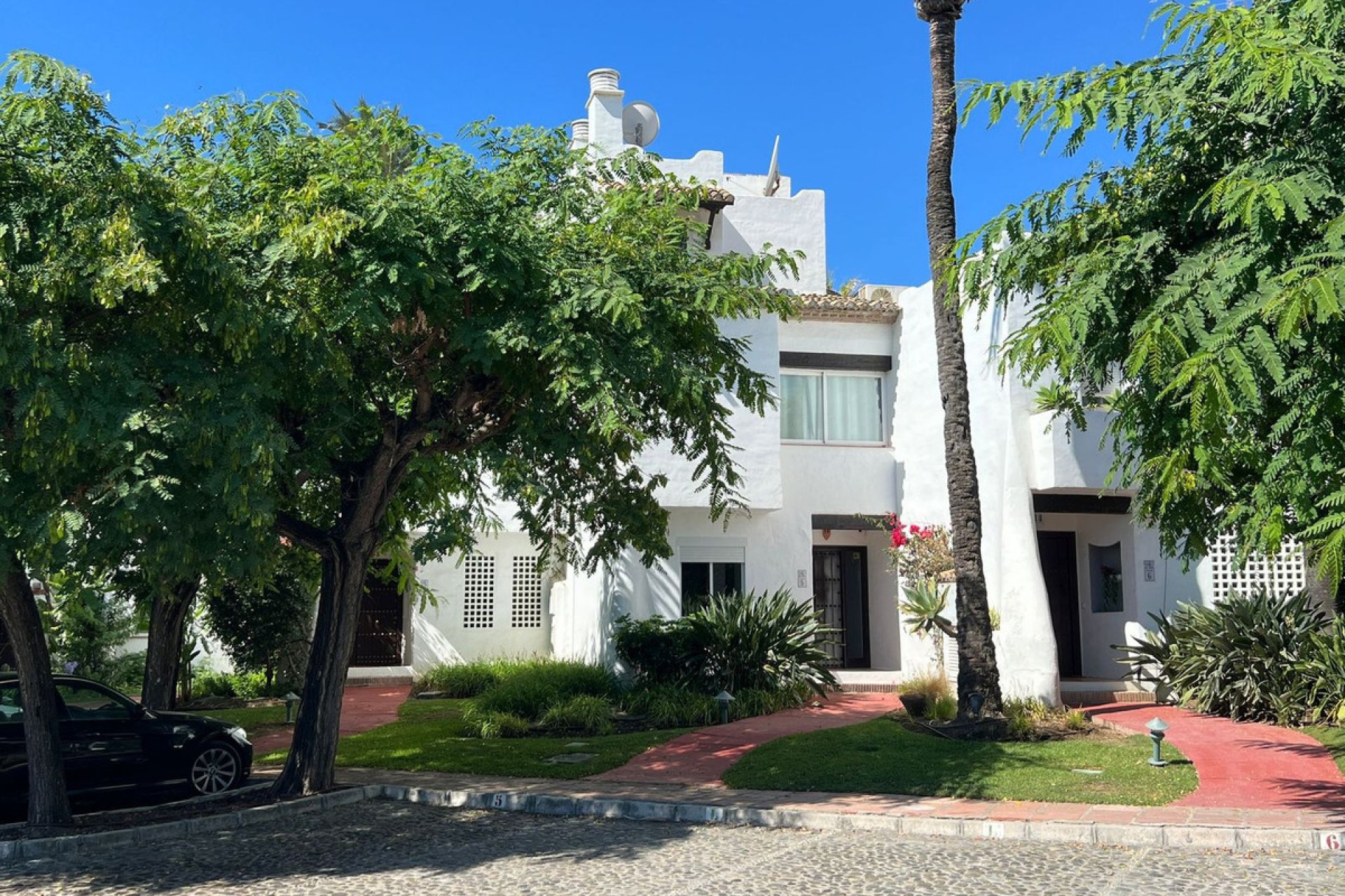 Resale - House - Townhouse - Estepona - Costalita