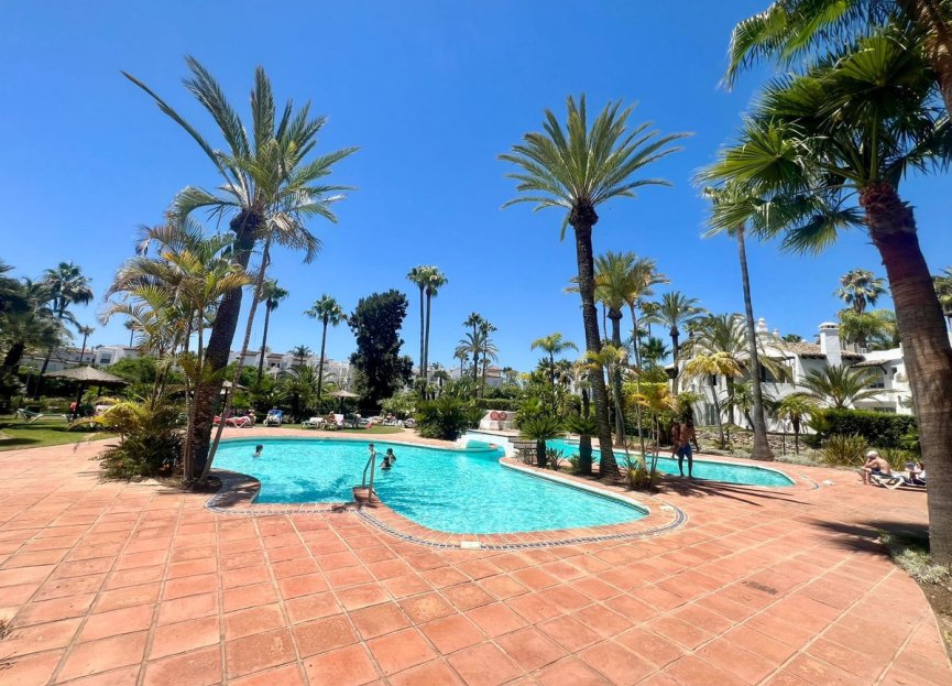 Resale - House - Townhouse - Estepona - Costalita