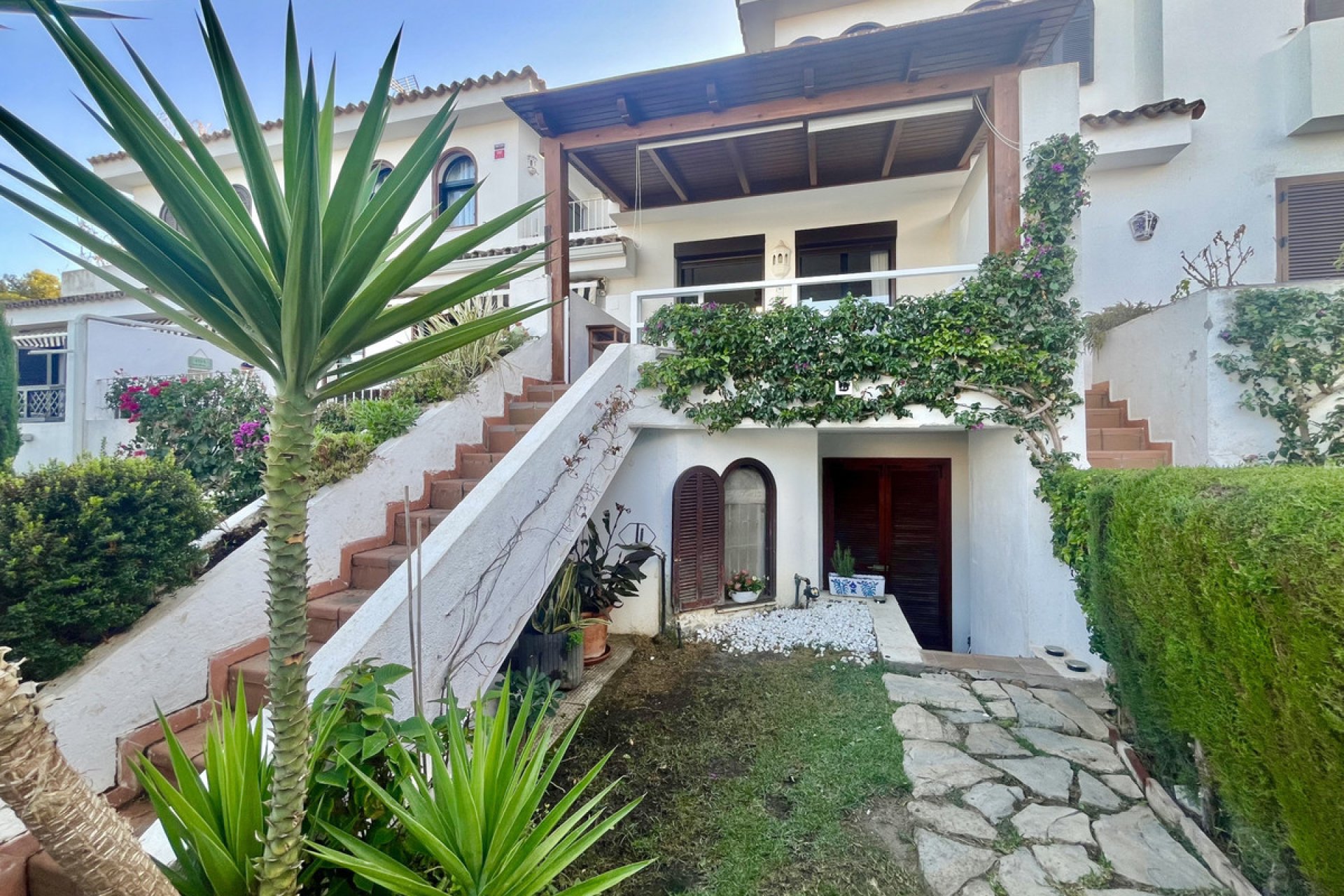 Resale - House - Townhouse - Estepona - Costalita