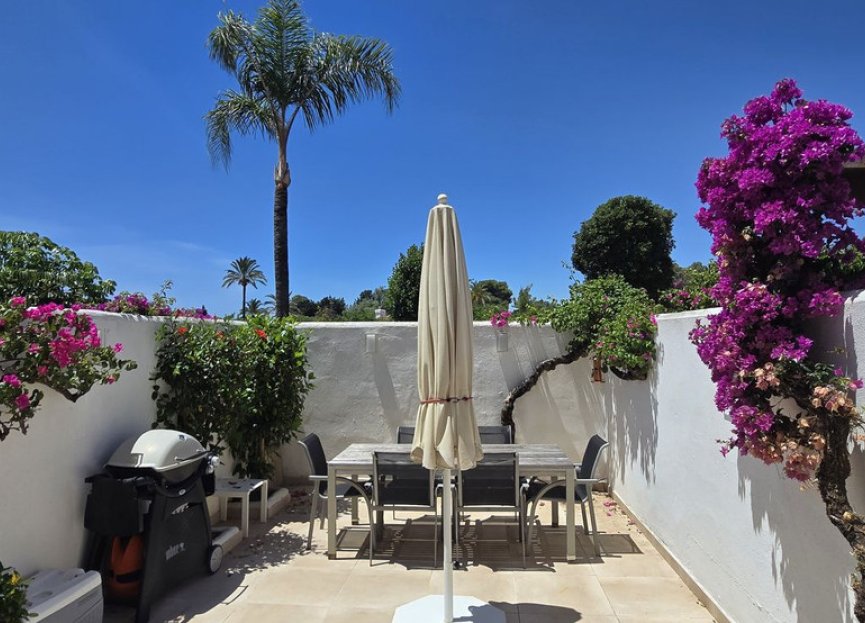 Resale - House - Townhouse - Estepona - Costalita