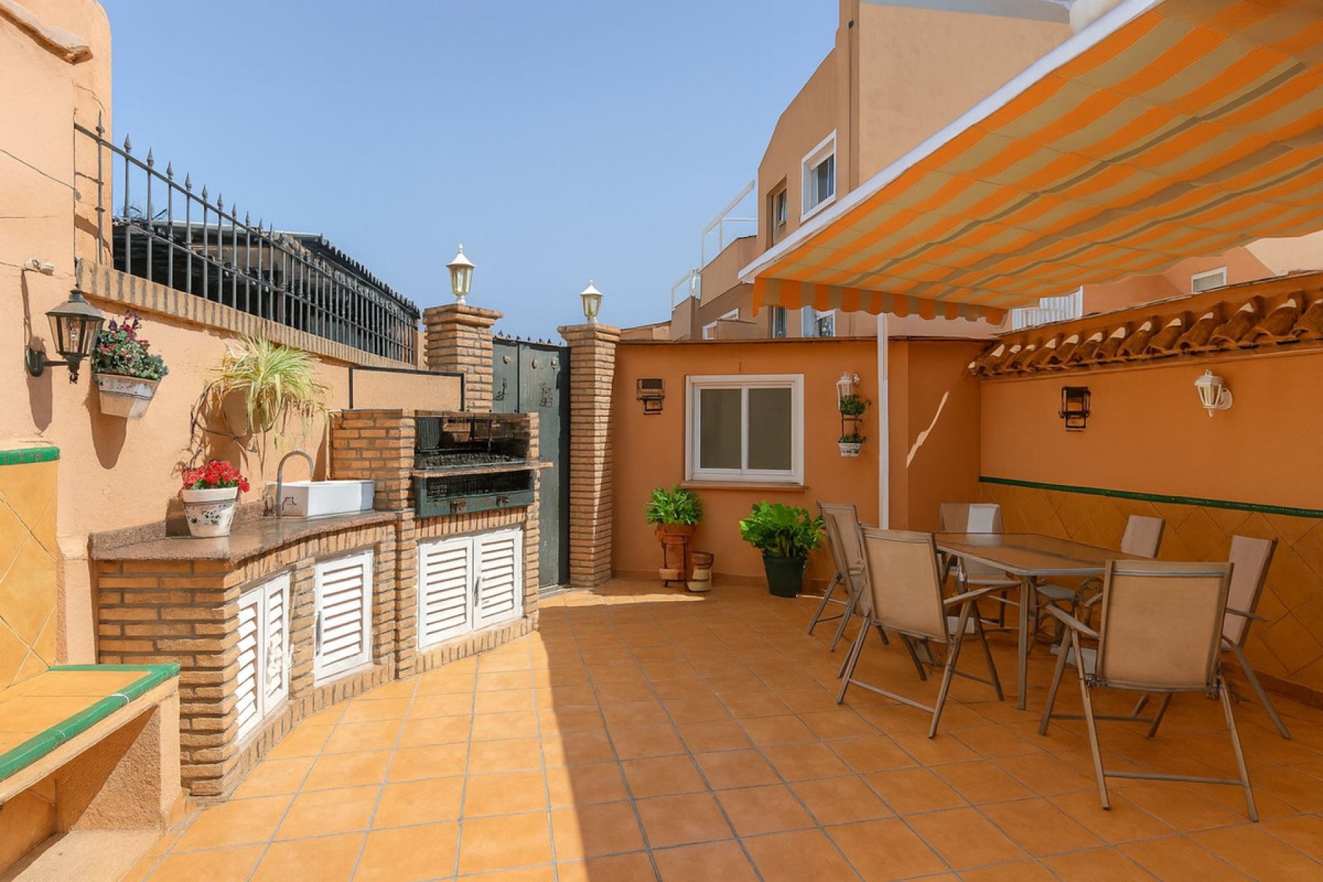 Resale - House - Townhouse - Estepona - Diana Park