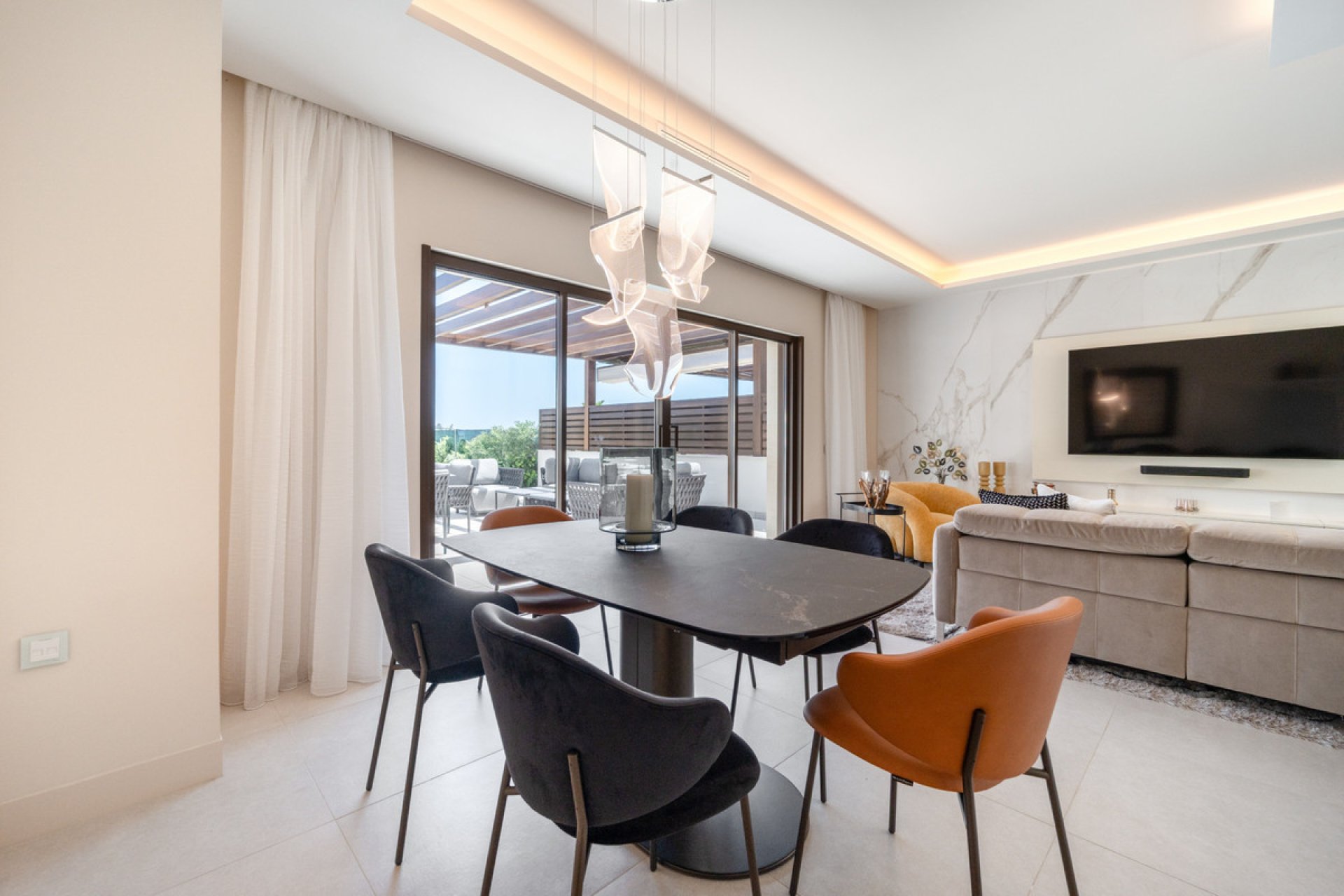 Resale - House - Townhouse - Estepona - Estepona Centro