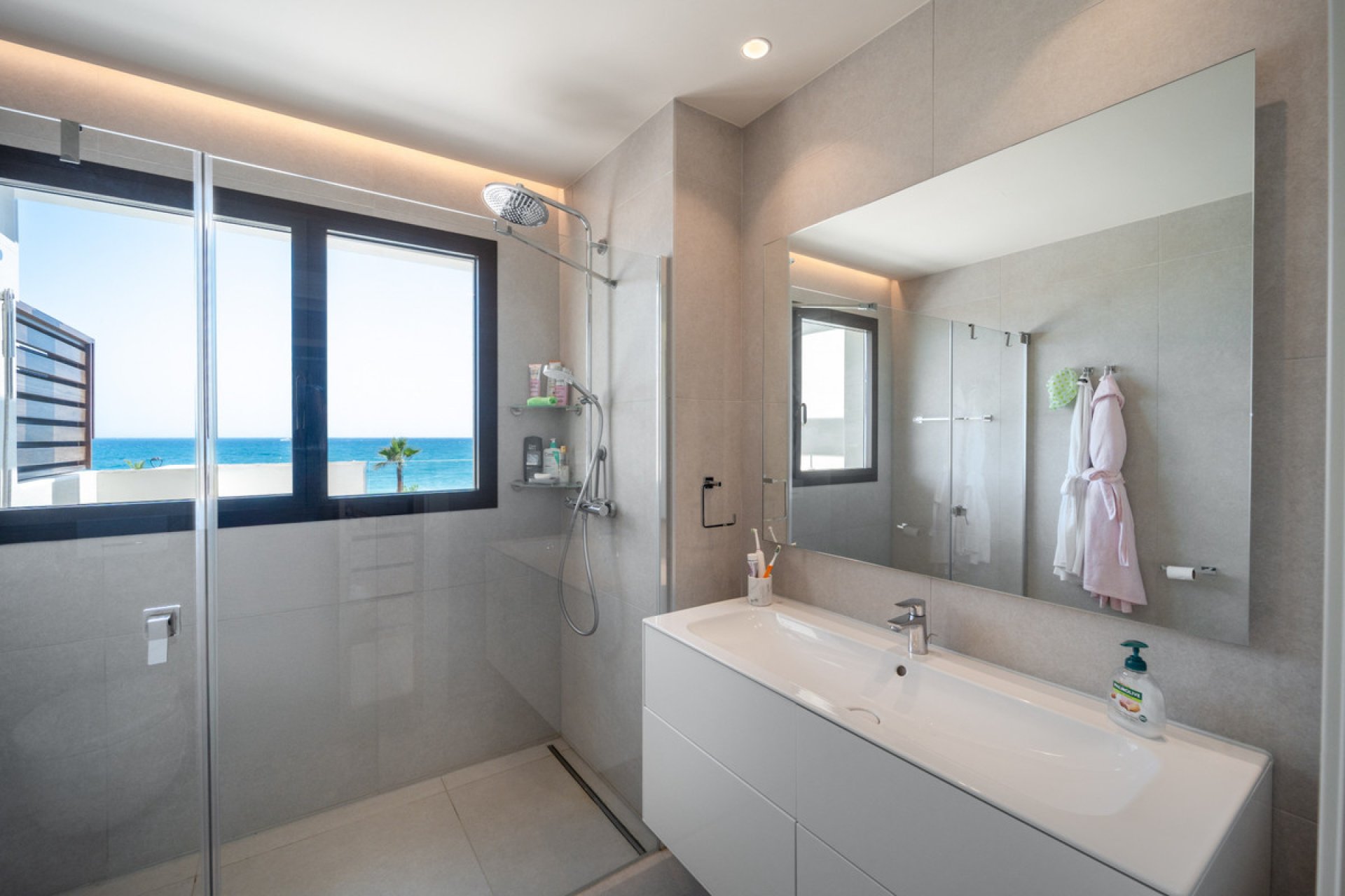 Resale - House - Townhouse - Estepona - Estepona Centro