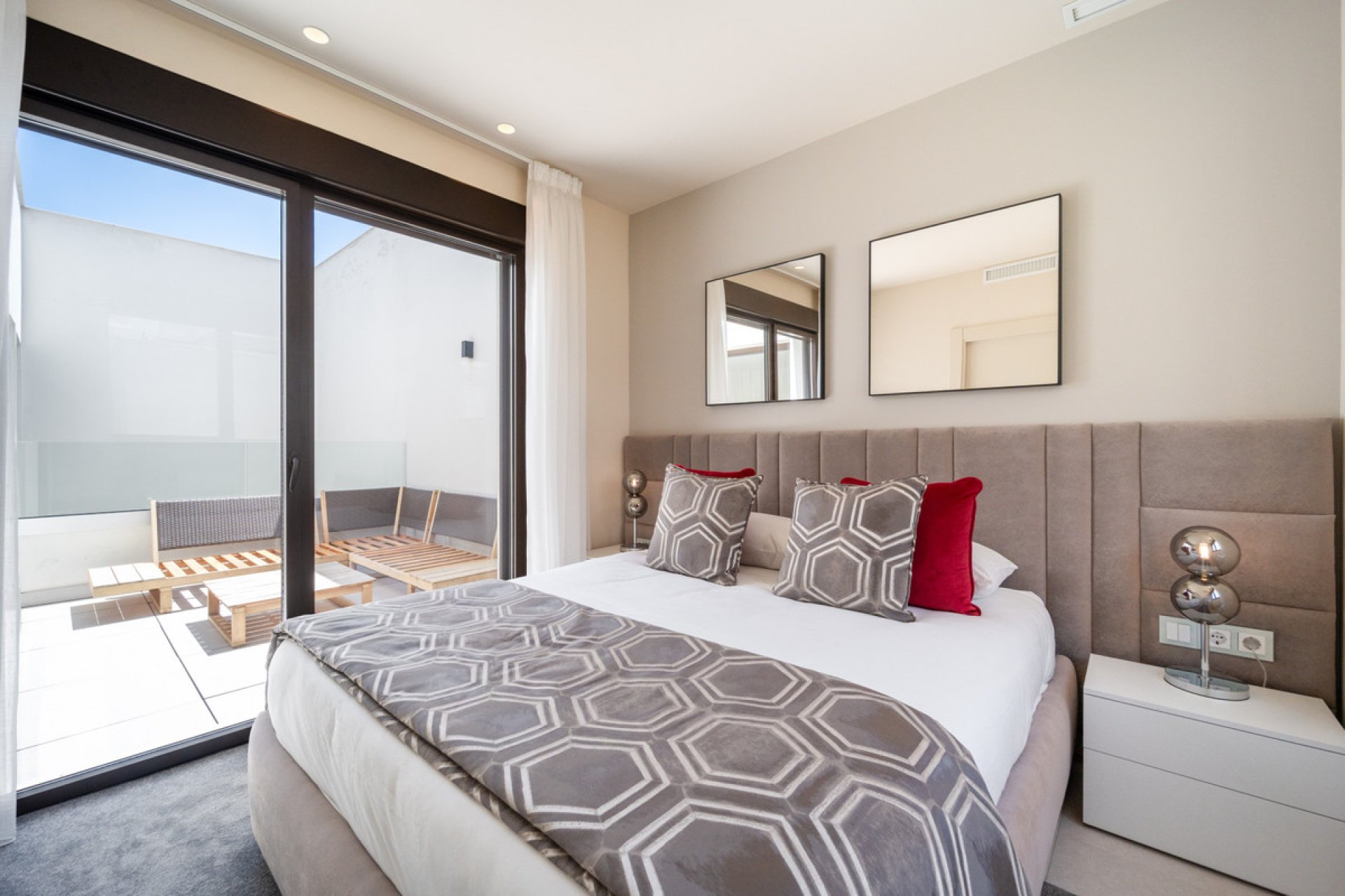 Resale - House - Townhouse - Estepona - Estepona Centro