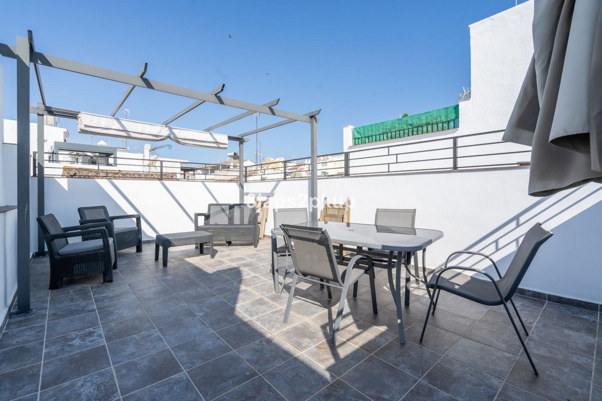 Resale - House - Townhouse - Estepona - Estepona Centro