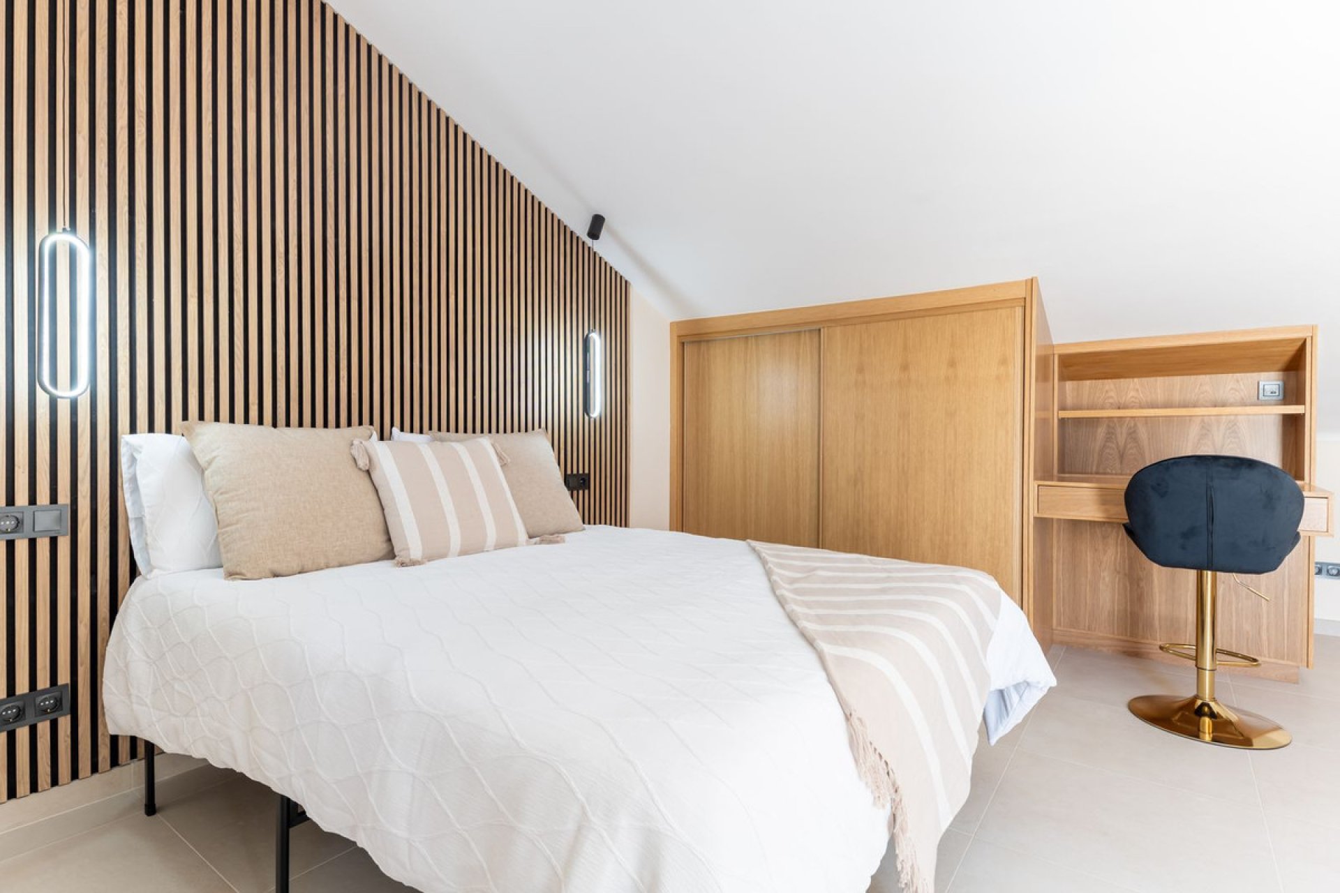 Resale - House - Townhouse - Estepona - Estepona Centro