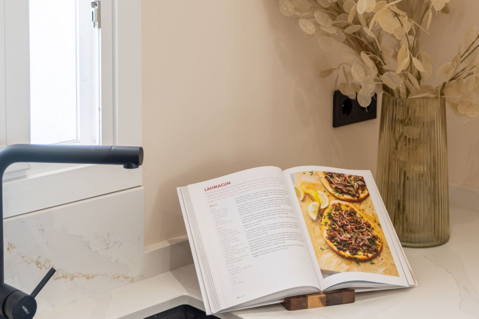 Resale - House - Townhouse - Estepona - Estepona Centro