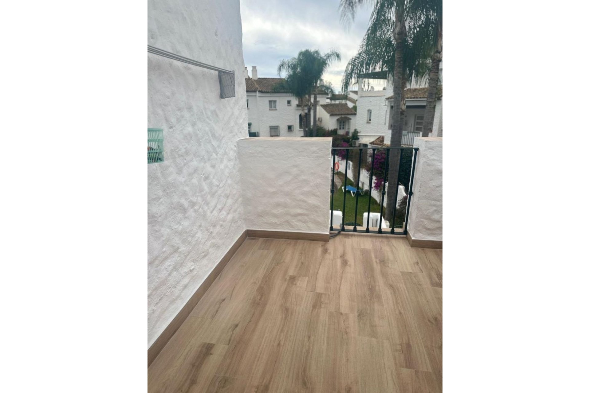 Resale - House - Townhouse - Estepona - Estepona Centro