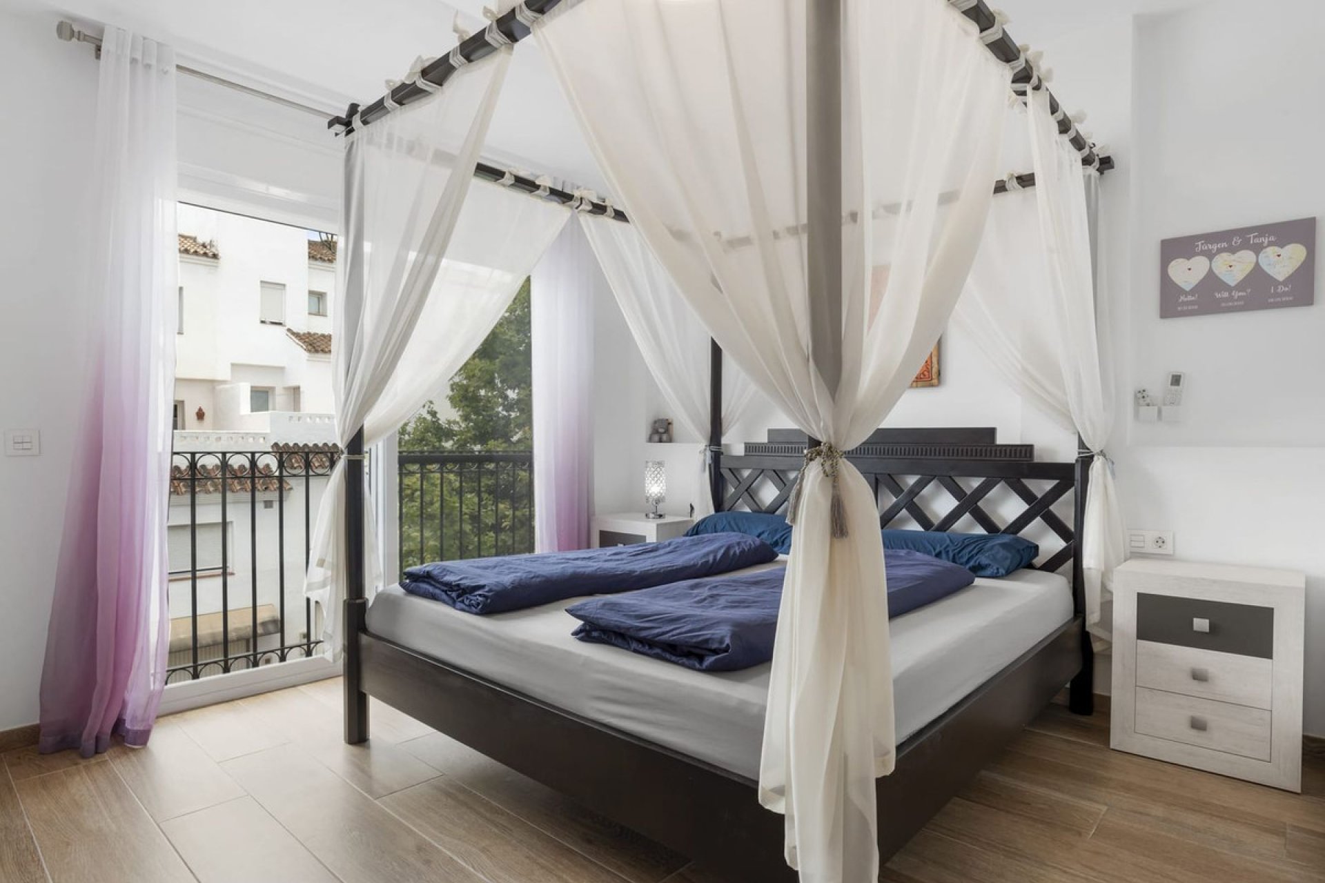 Resale - House - Townhouse - Estepona - Estepona Centro