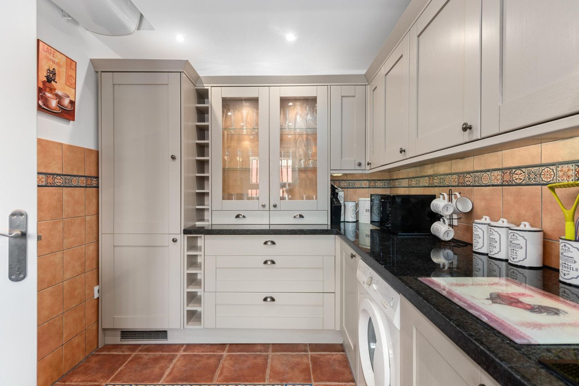 Resale - House - Townhouse - Estepona - Estepona Centro