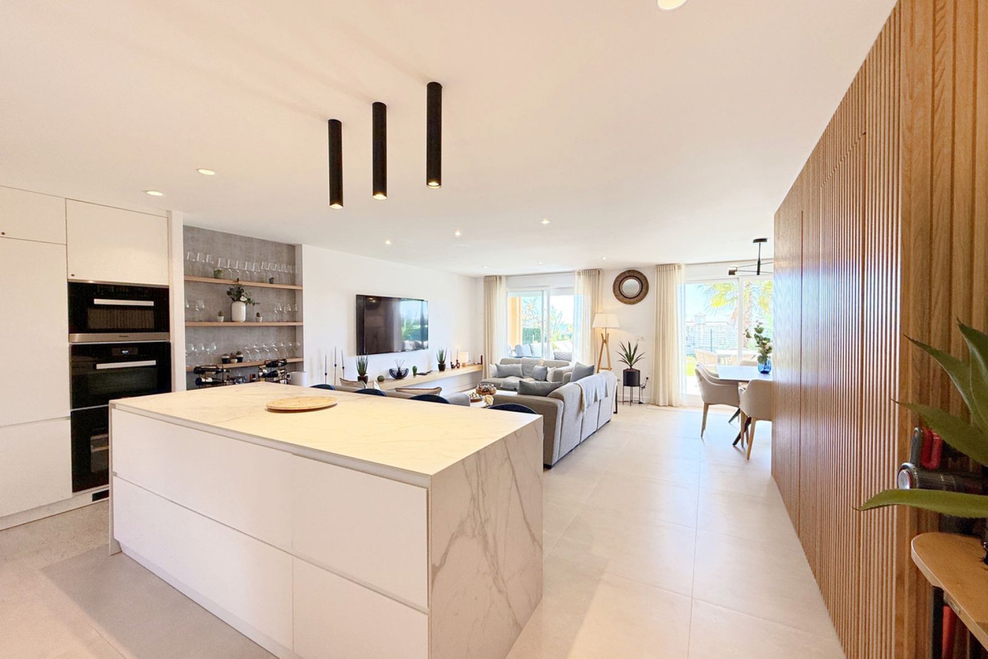 Resale - House - Townhouse - Estepona - Estepona Centro