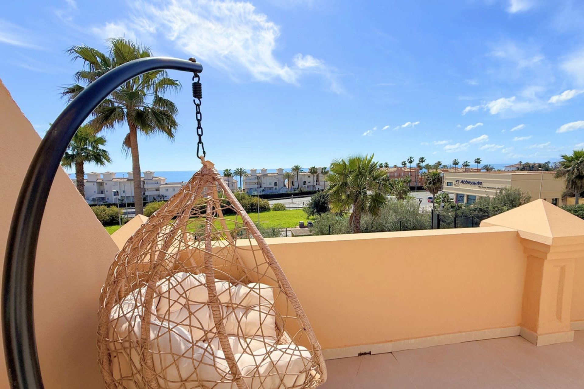 Resale - House - Townhouse - Estepona - Estepona Centro
