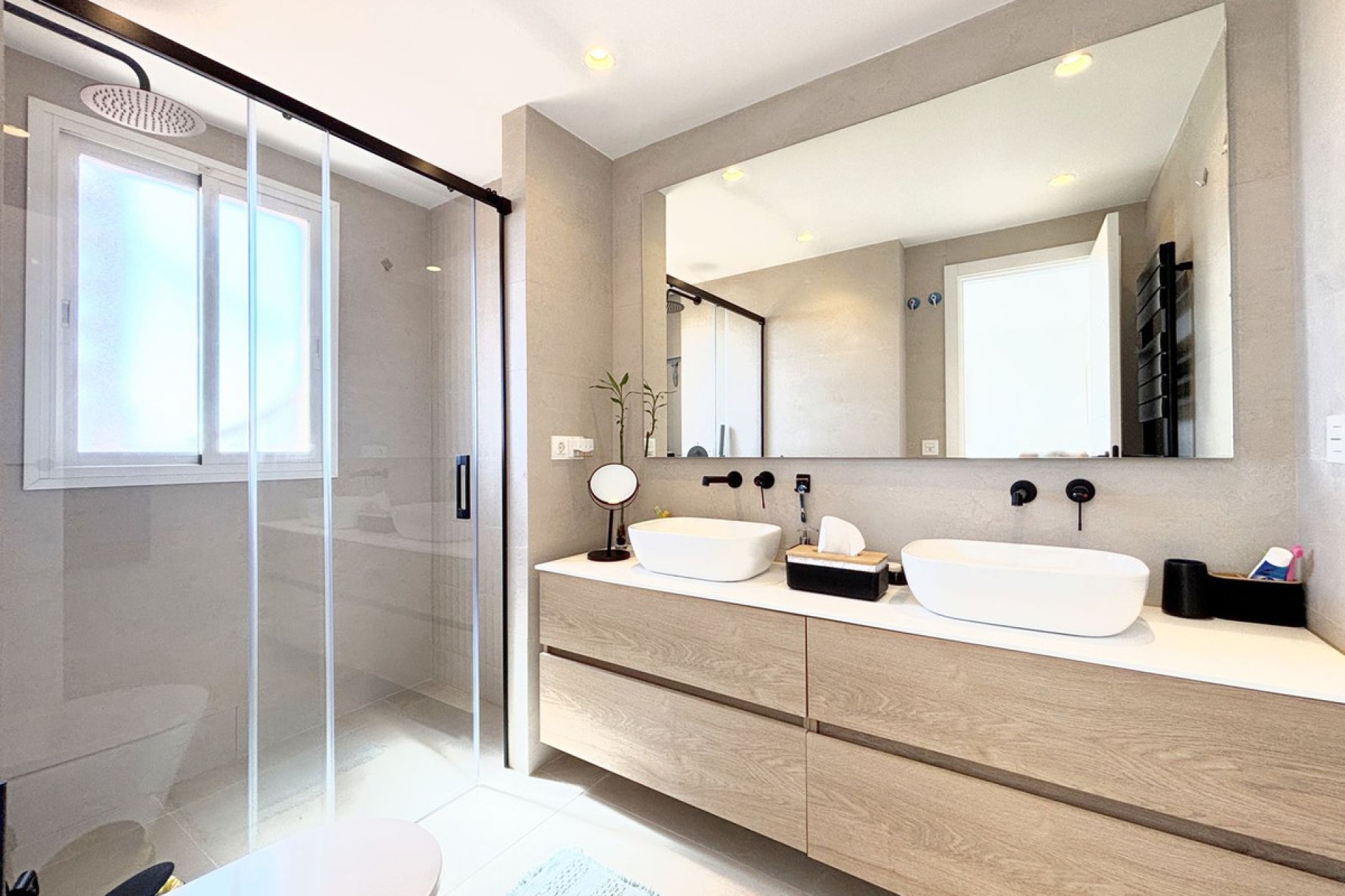 Resale - House - Townhouse - Estepona - Estepona Centro