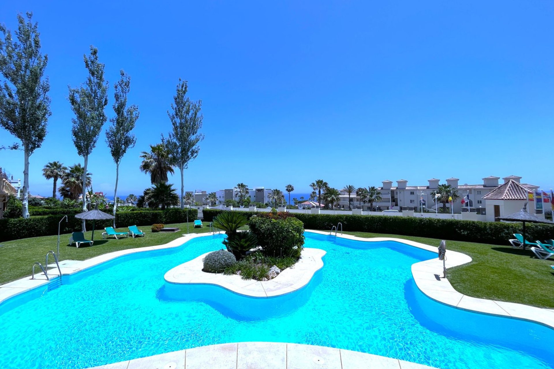 Resale - House - Townhouse - Estepona - Estepona Centro