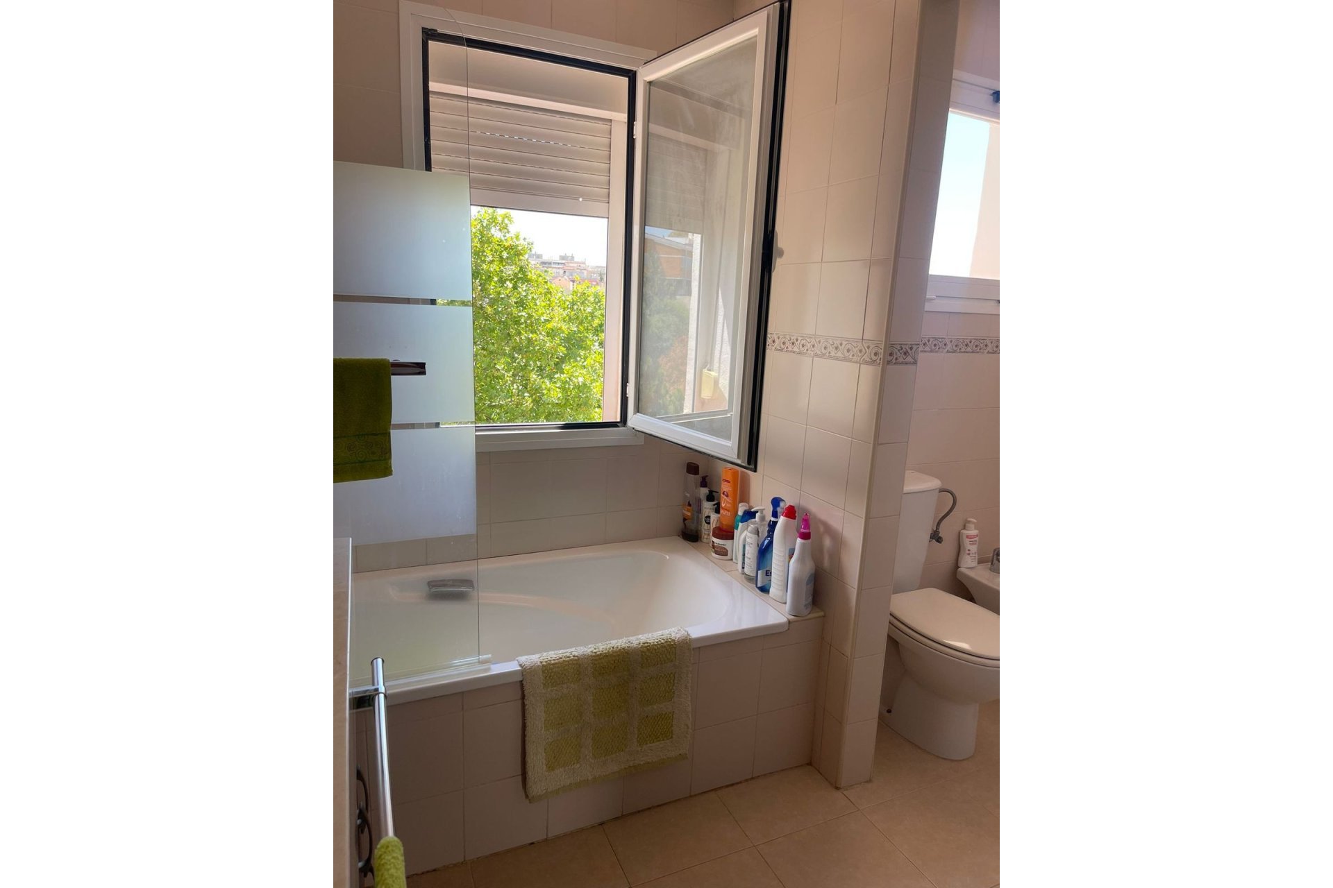 Resale - House - Townhouse - Estepona - Estepona Centro