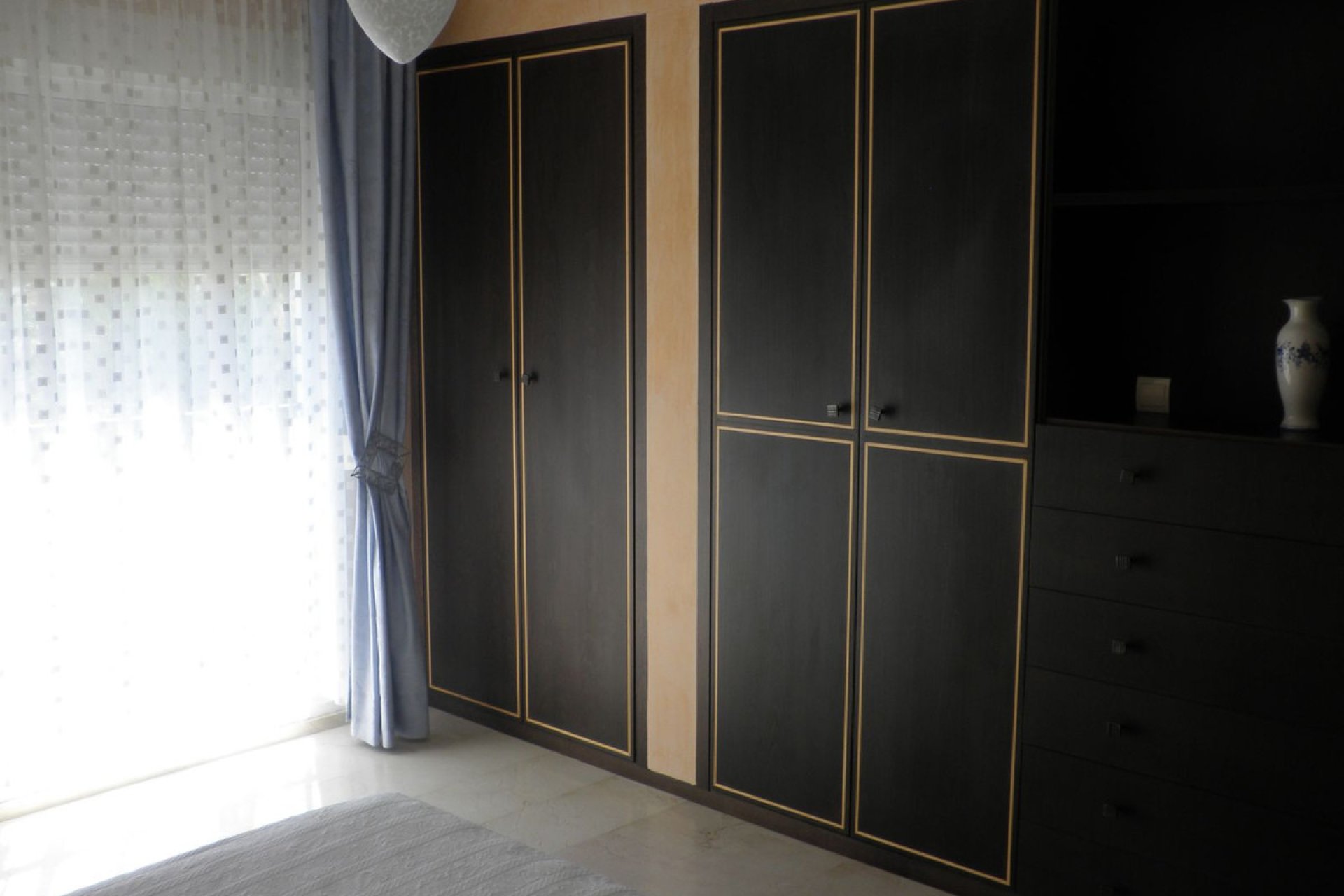 Resale - House - Townhouse - Estepona - Estepona Centro