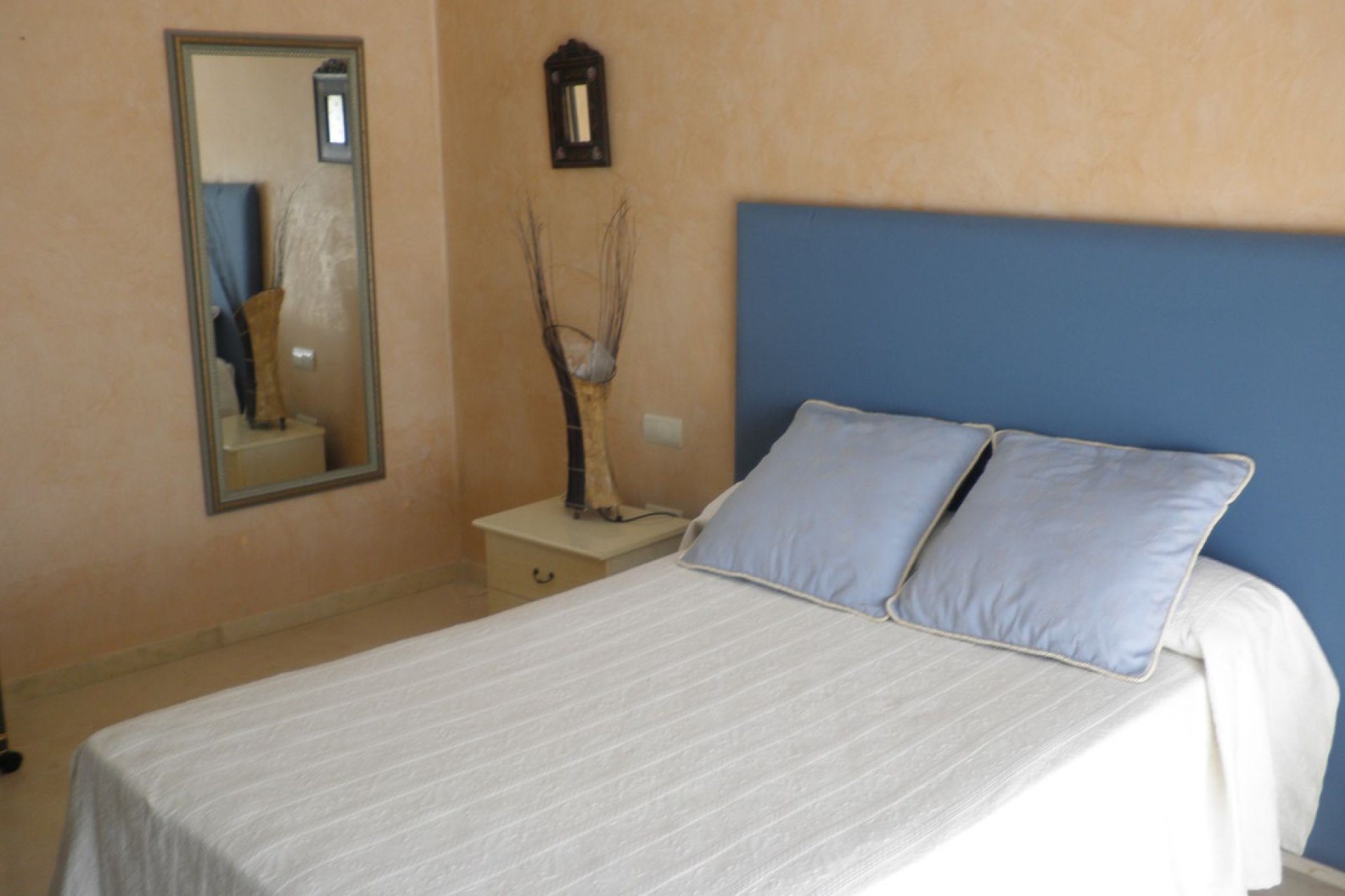 Resale - House - Townhouse - Estepona - Estepona Centro