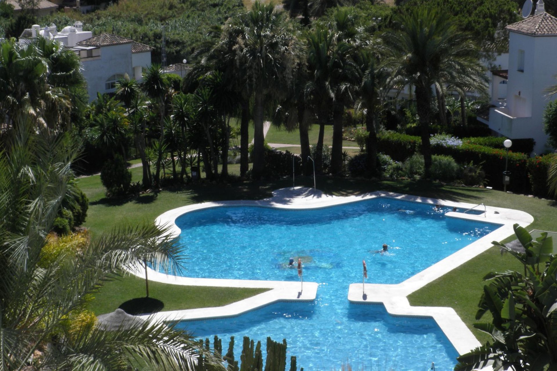 Resale - House - Townhouse - Estepona - Estepona Centro