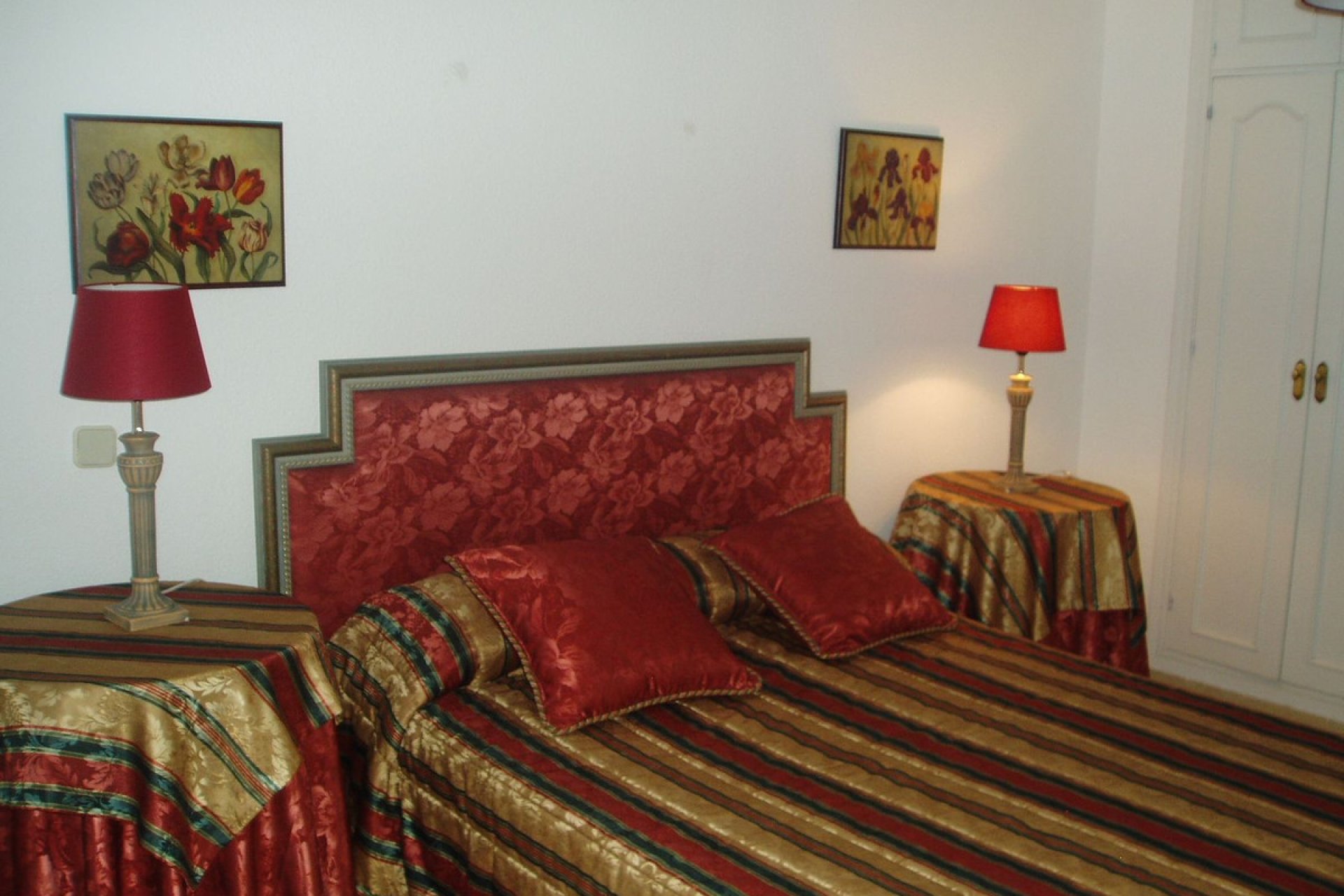 Resale - House - Townhouse - Estepona - Estepona Centro