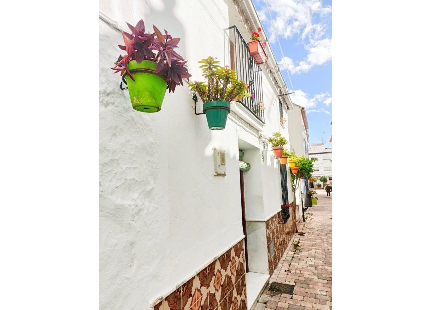 Resale - House - Townhouse - Estepona - Estepona Centro