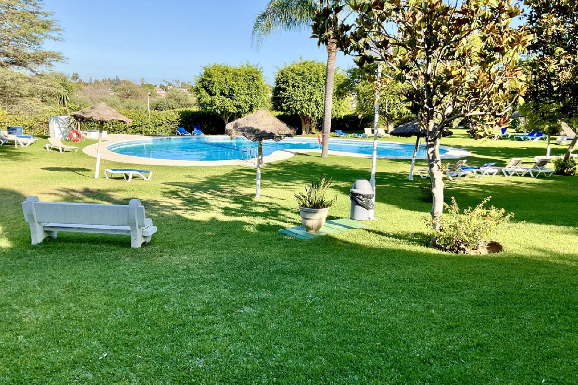 Resale - House - Townhouse - Estepona - Estepona Centro