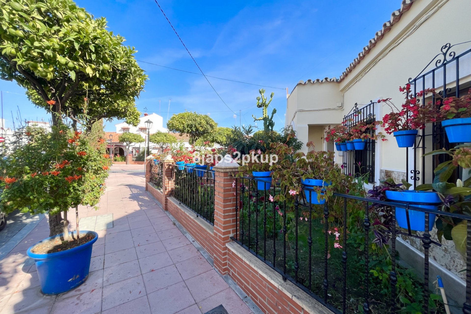 Resale - House - Townhouse - Estepona - Estepona Centro