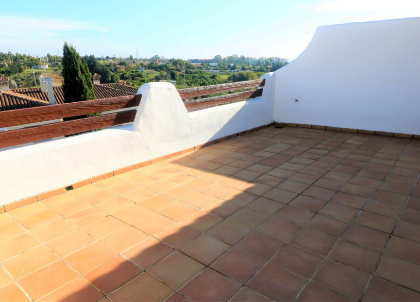 Resale - House - Townhouse - Estepona - Estepona Centro