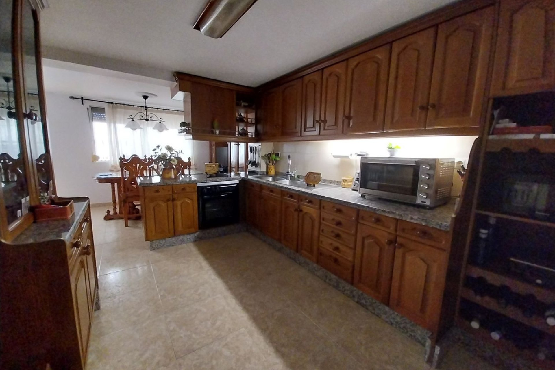 Resale - House - Townhouse - Estepona - Estepona Centro