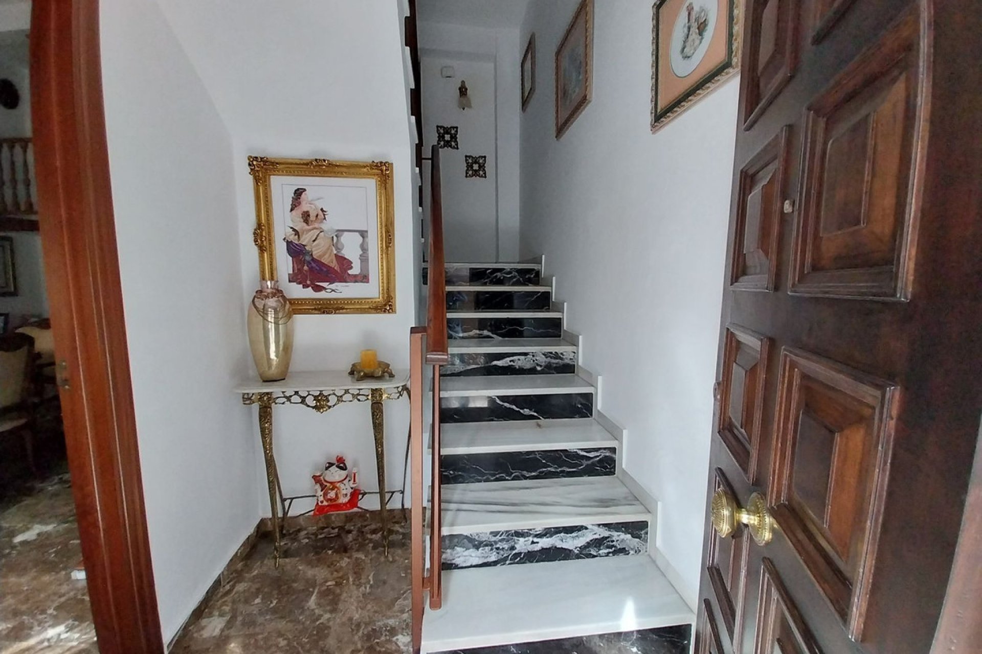 Resale - House - Townhouse - Estepona - Estepona Centro