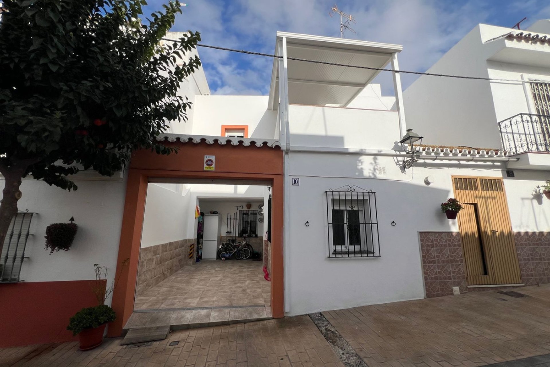 Resale - House - Townhouse - Estepona - Estepona Centro