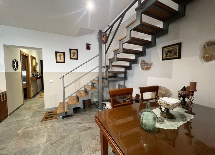 Resale - House - Townhouse - Estepona - Estepona Centro