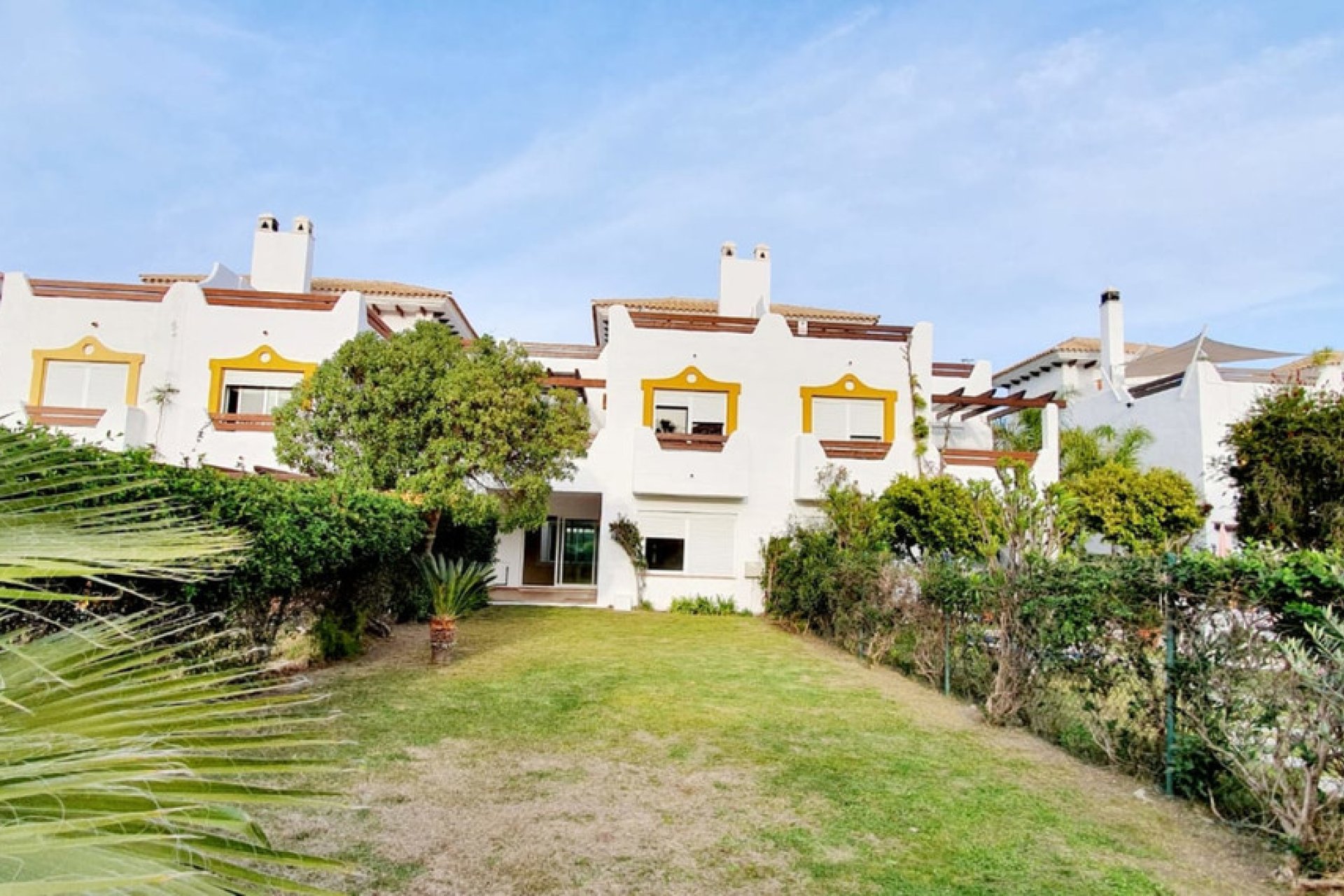 Resale - House - Townhouse - Estepona - Estepona Centro