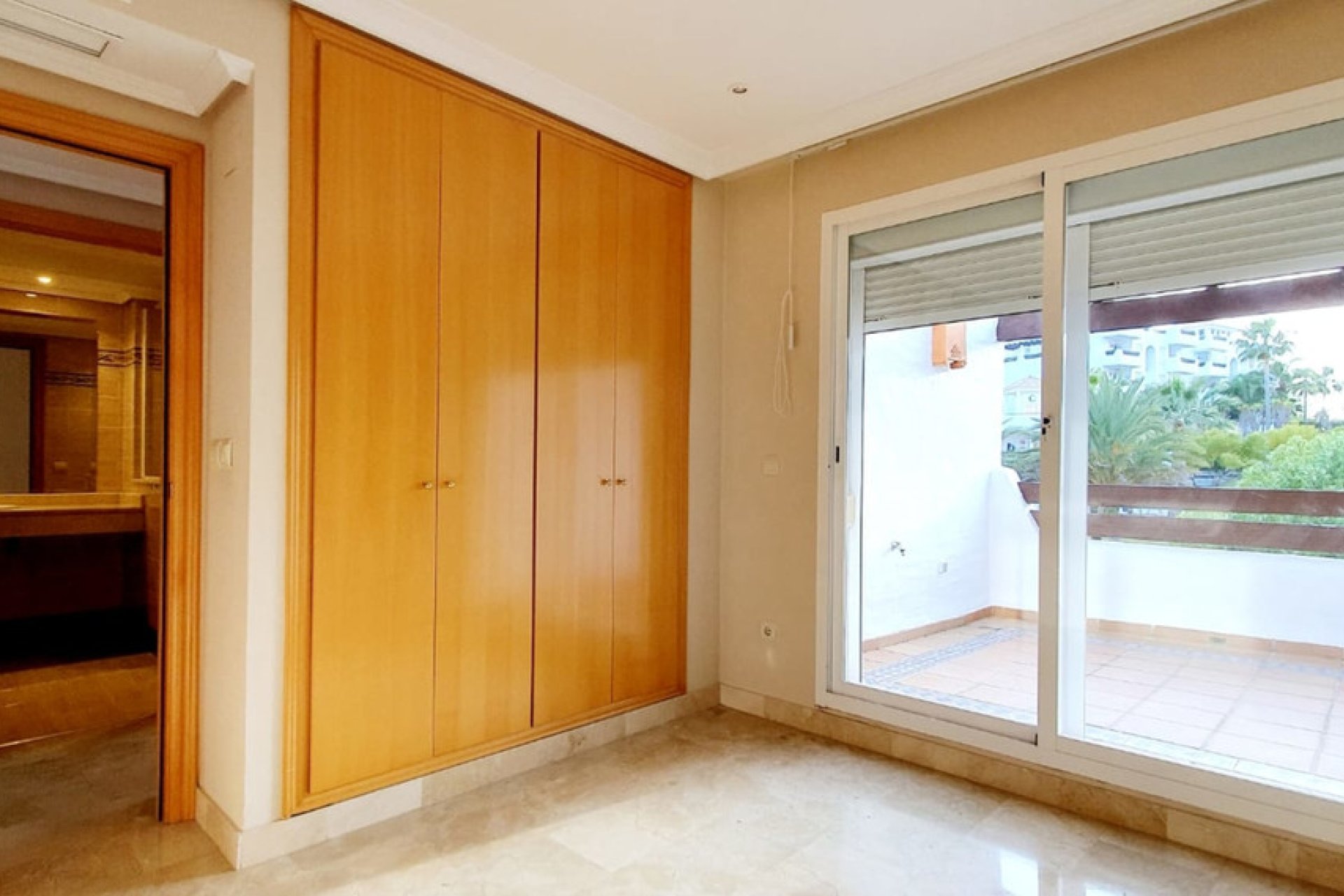 Resale - House - Townhouse - Estepona - Estepona Centro