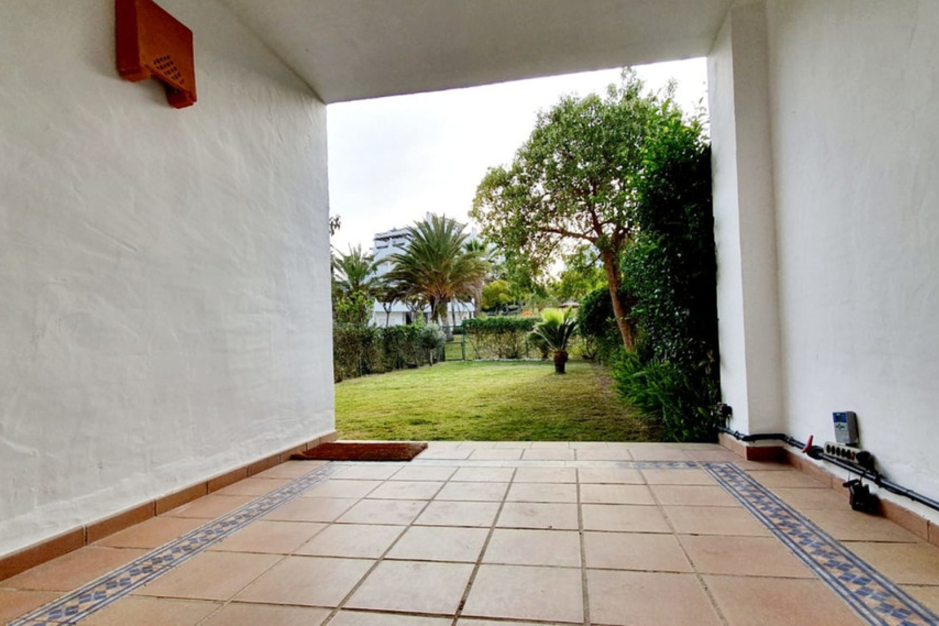 Resale - House - Townhouse - Estepona - Estepona Centro