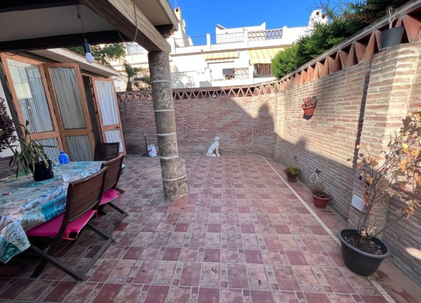 Resale - House - Townhouse - Estepona - Estepona Centro